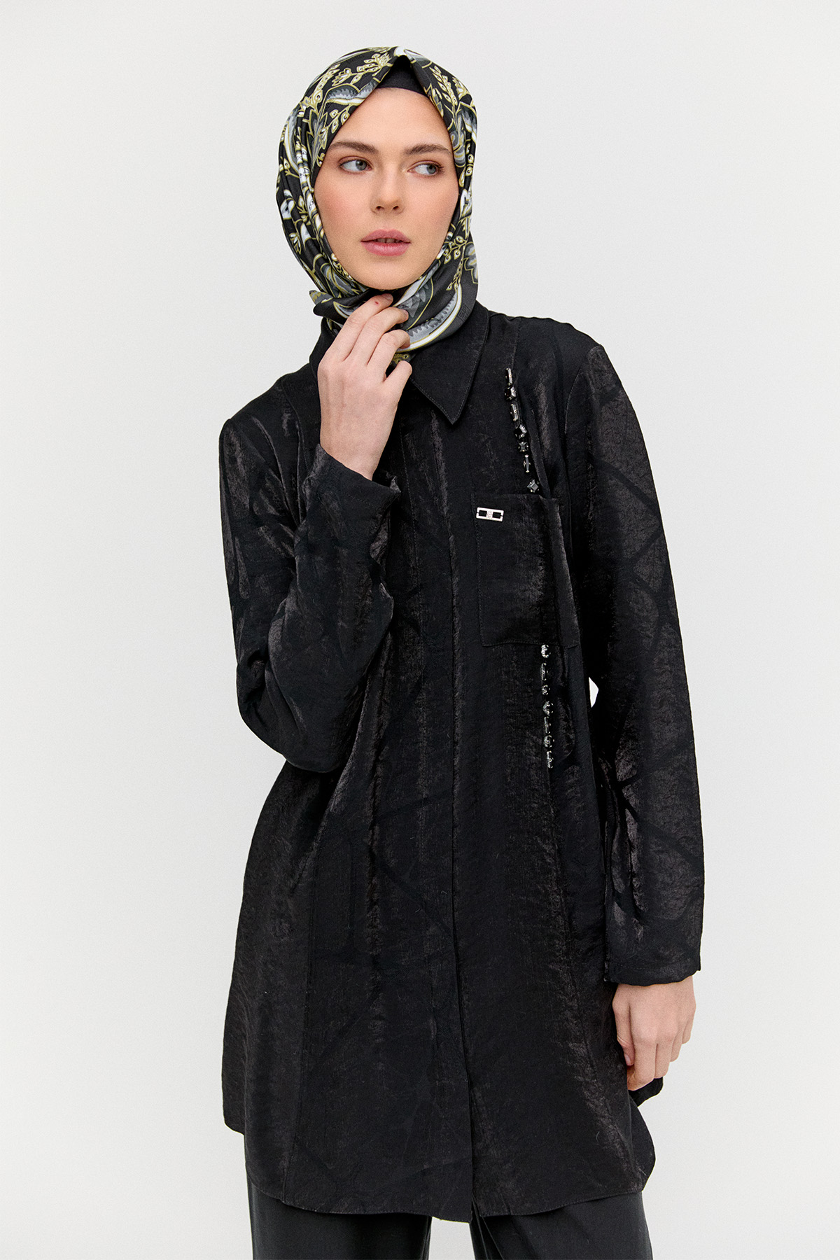 Jakarlı Taş İşlemeli Lyocell Tunik, Tesettür Giyim