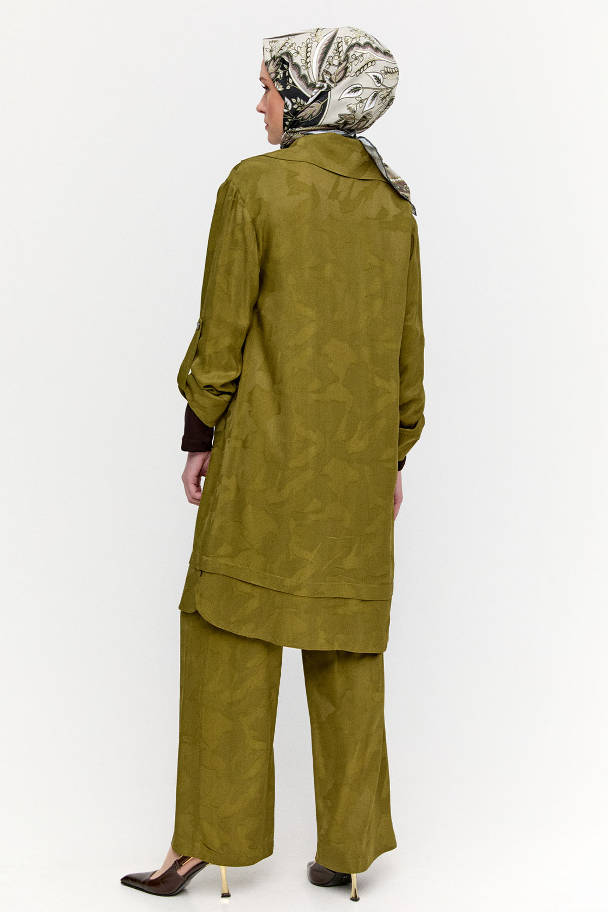 Üçlü Takım, Tesettür Giyim