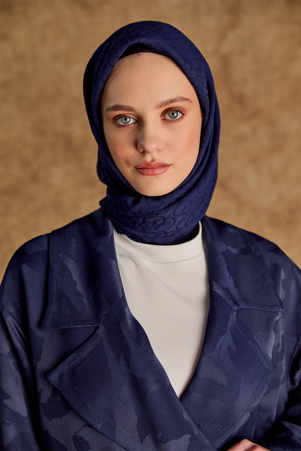 Kruvaze Ceket Çan Etekli Jakarlı Takım