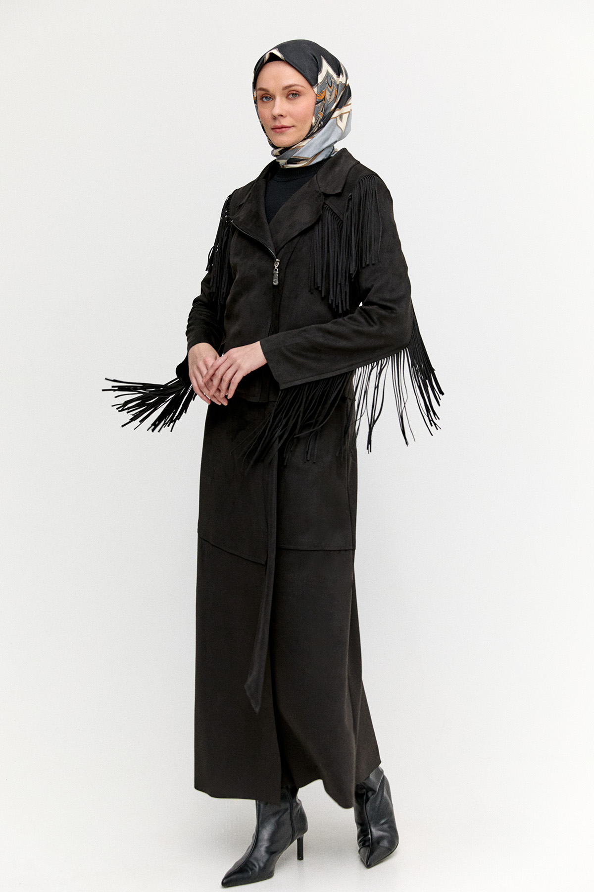 Süet Görünümlü Püsküllü Ceket, Tesettür Giyim