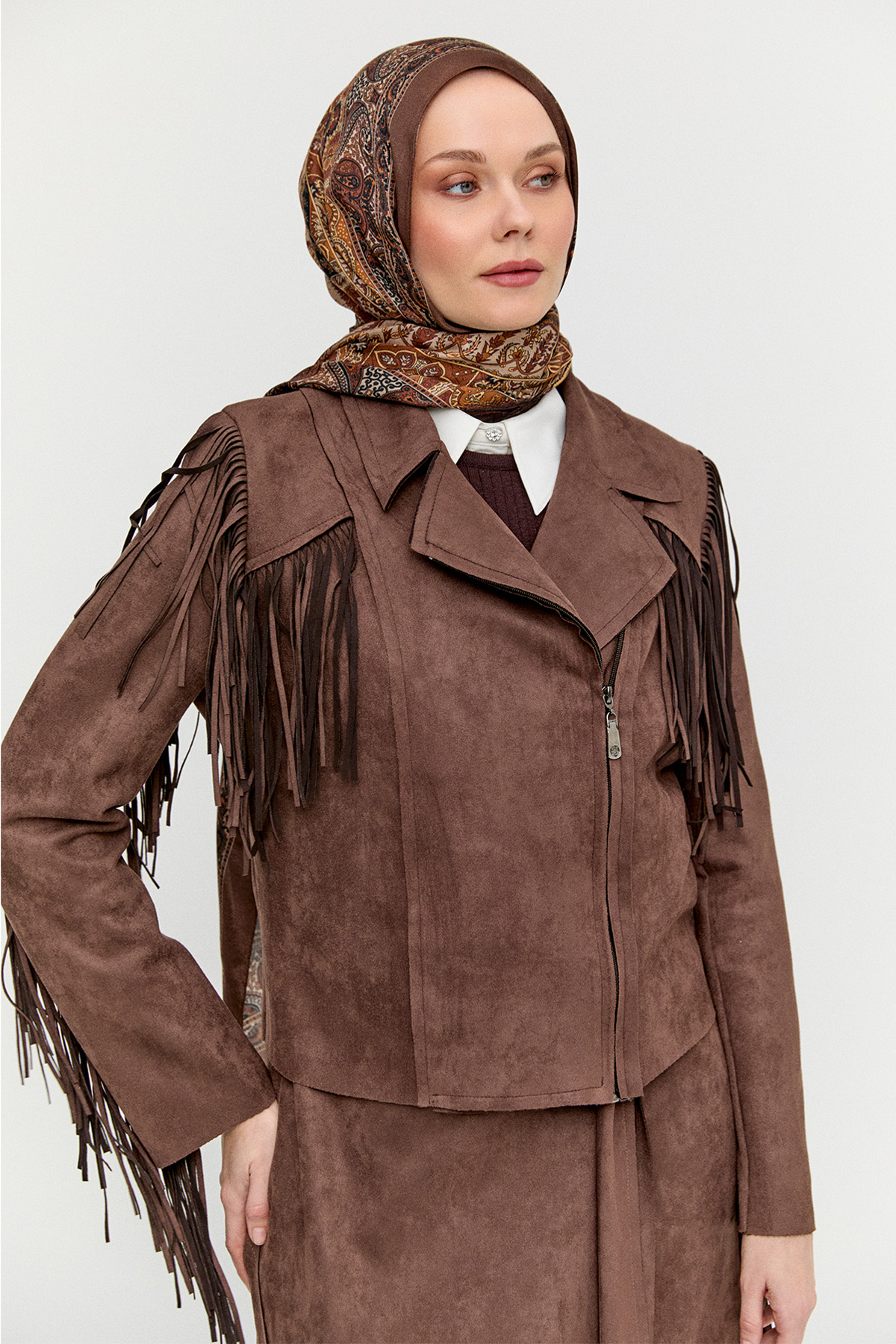 Süet Görünümlü Püsküllü Ceket, Tesettür Giyim