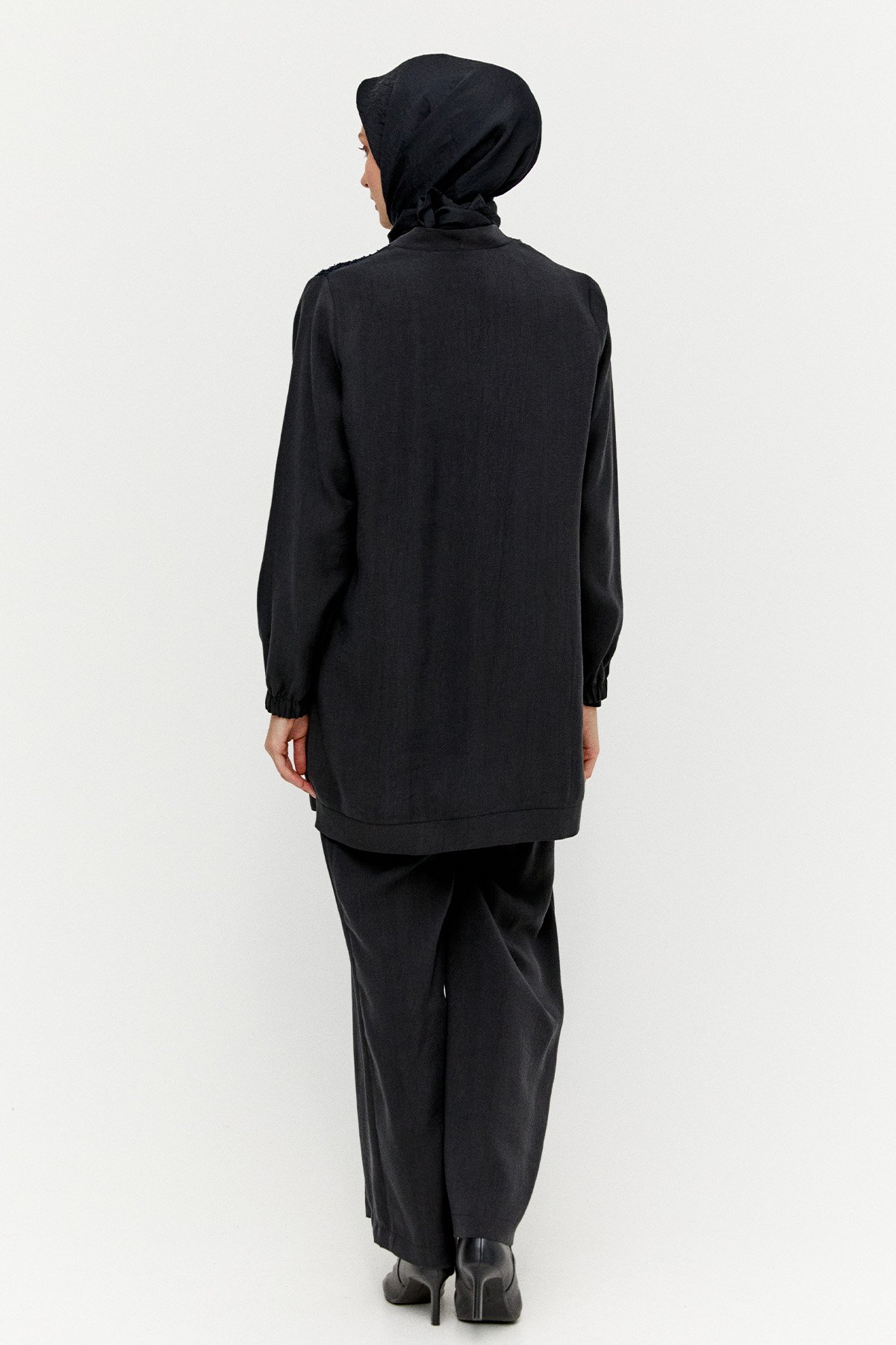 Üç Parçalı Takım