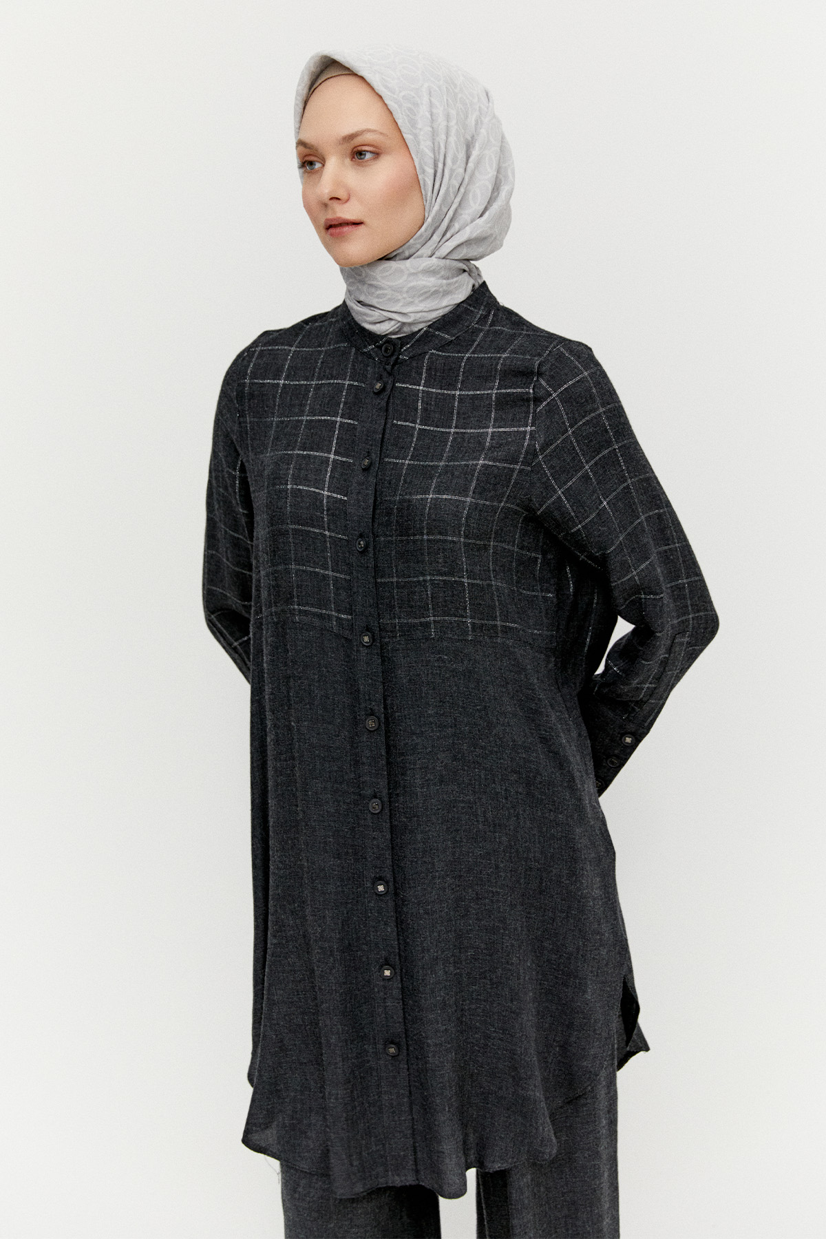 Kare Desenli Rahat Kesim İkili Takım