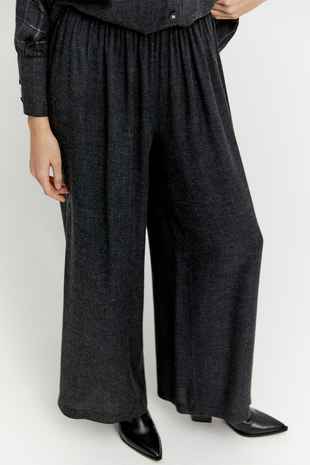 Kare Desenli Rahat Kesim İkili Takım