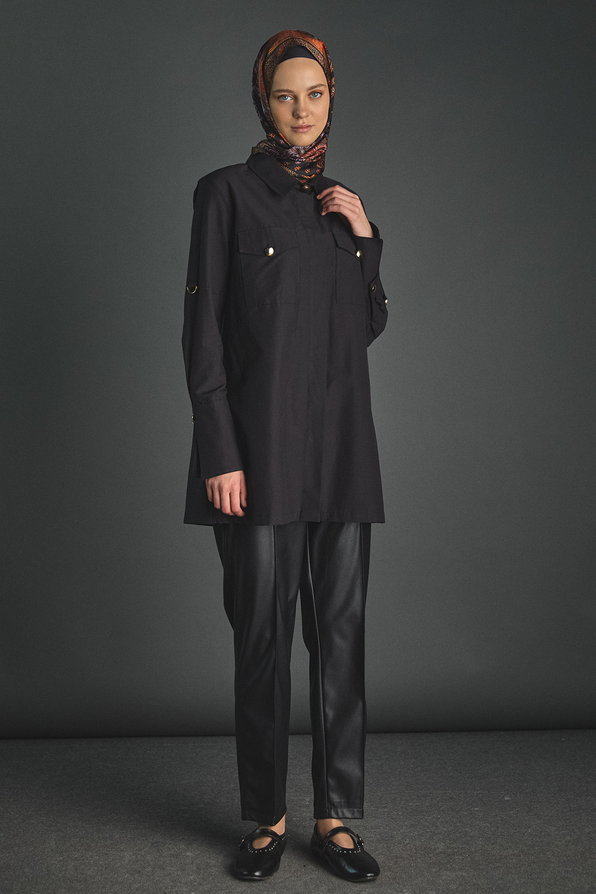 Kolları Şeritle Katlanabilir Tunik