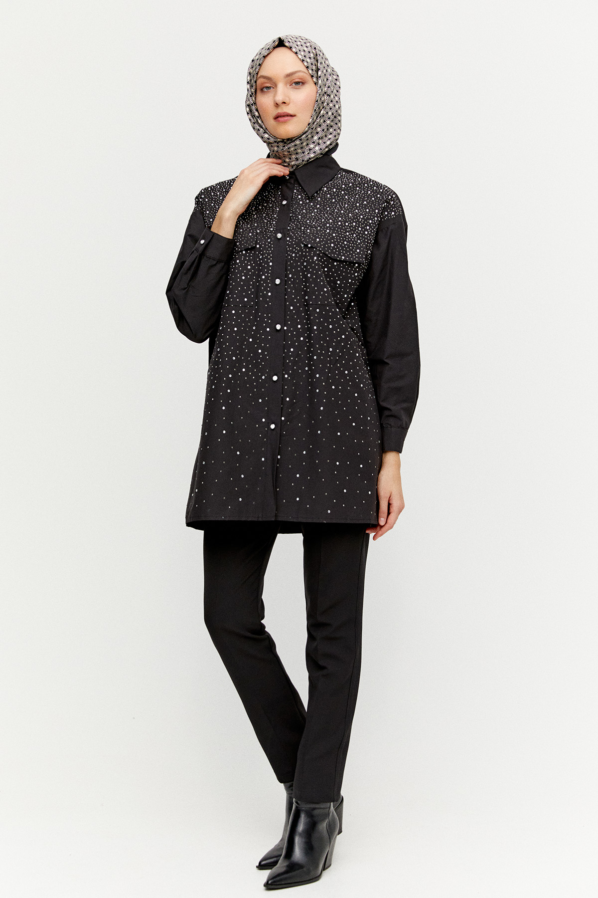 Taş Detaylı Çift Cepli Poplin Tunik