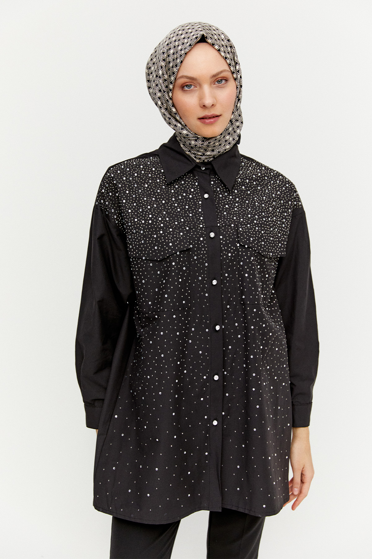 Taş Detaylı Çift Cepli Poplin Tunik