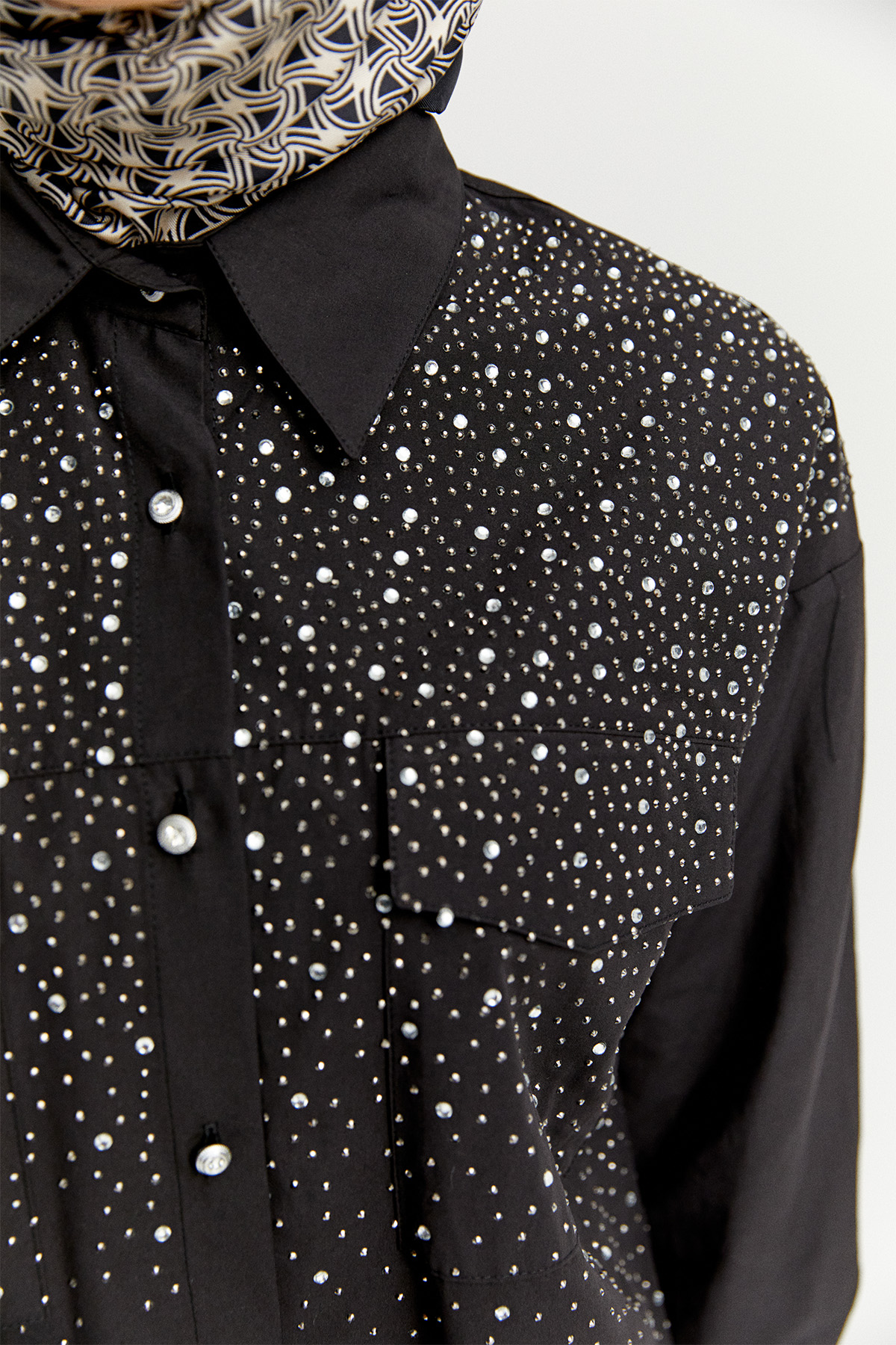 Taş Detaylı Çift Cepli Poplin Tunik