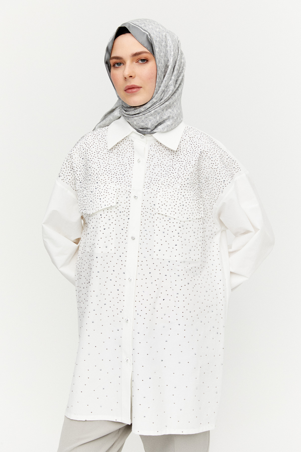 Taş Detaylı Çift Cepli Poplin Tunik