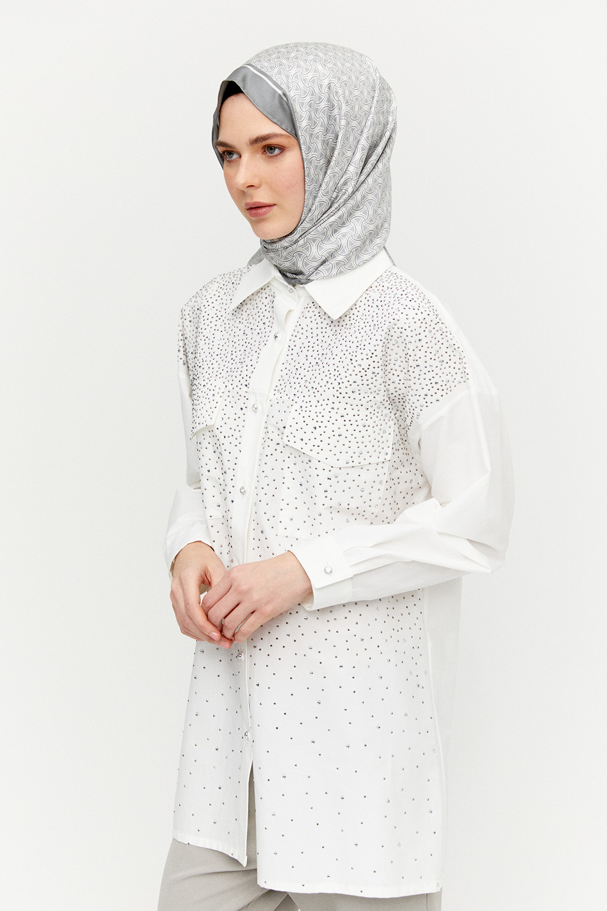 Taş Detaylı Çift Cepli Poplin Tunik