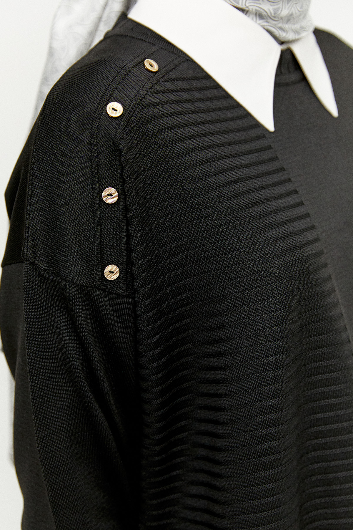 Süs Düğmeli Triko Tunik