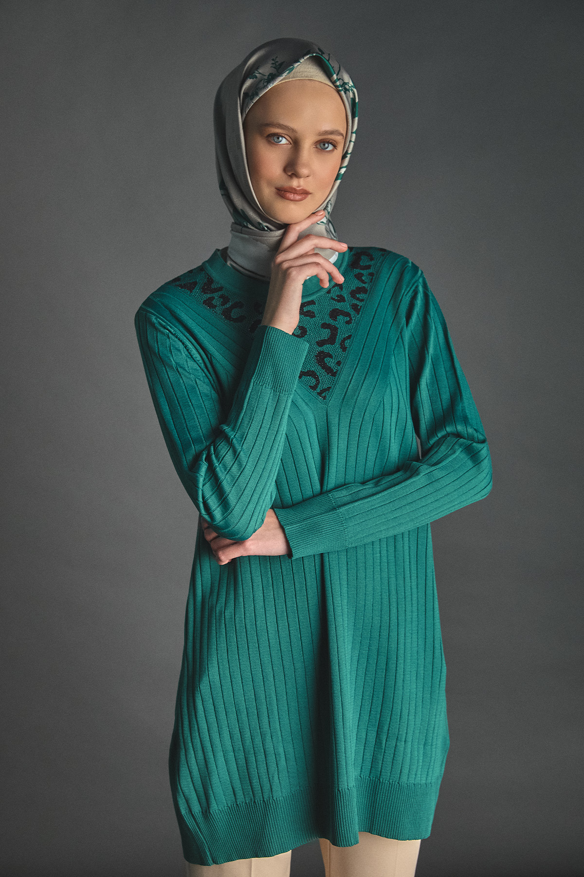 Leopar Desenli Sim Detaylı Tunik