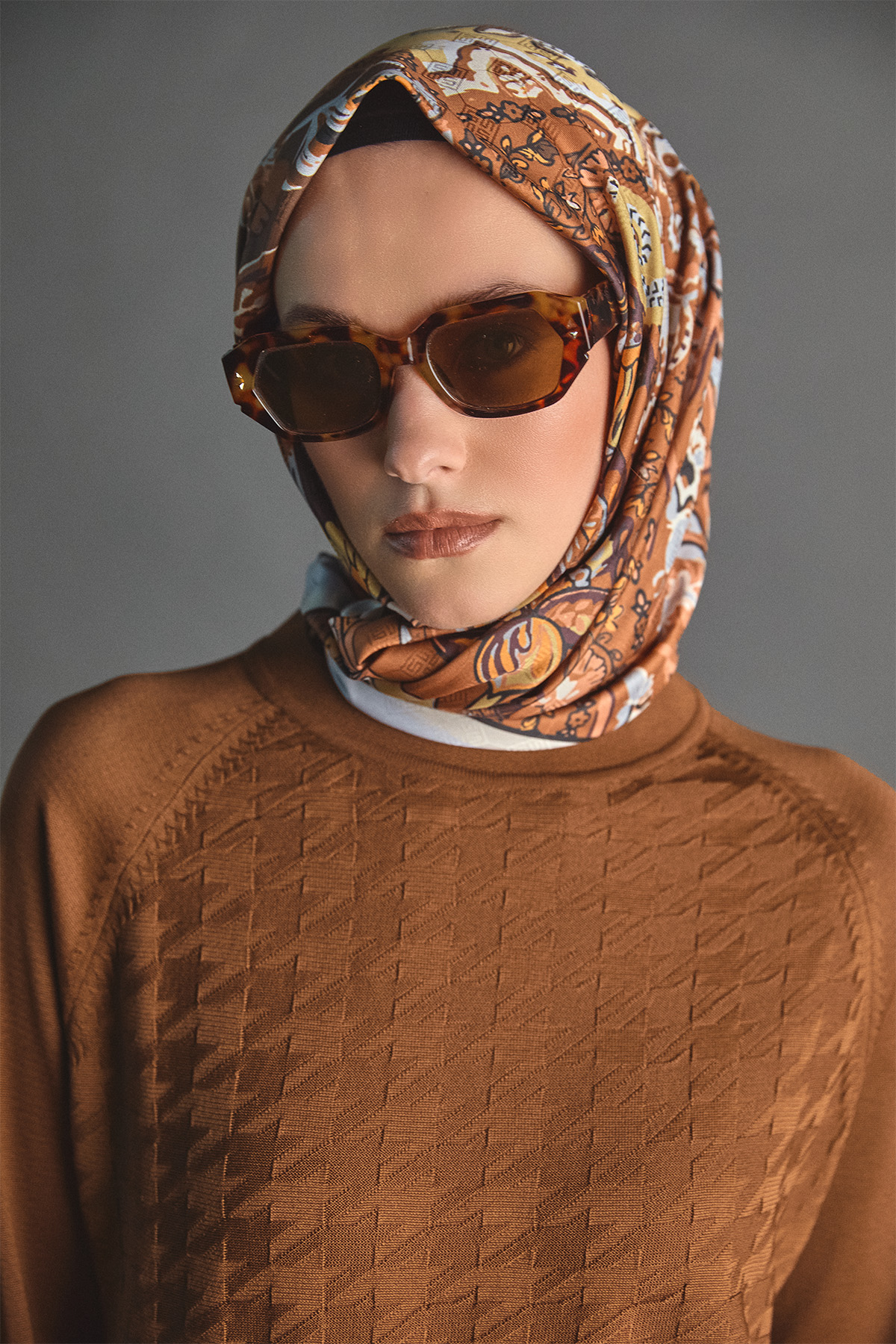 Kazayağı Desenli Triko Tunik