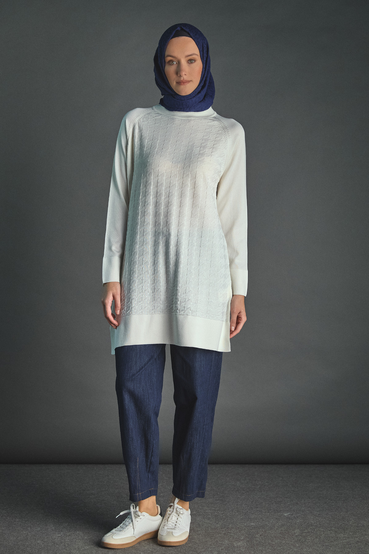 Kazayağı Desenli Triko Tunik