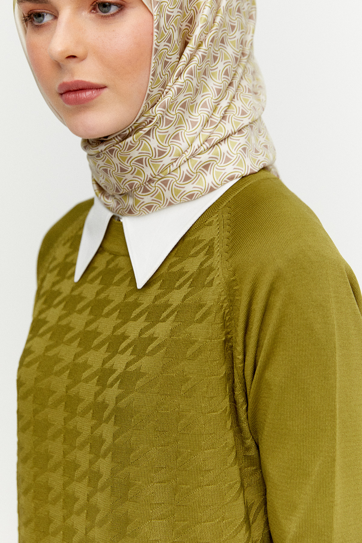 Kazayağı Desenli Triko Tunik