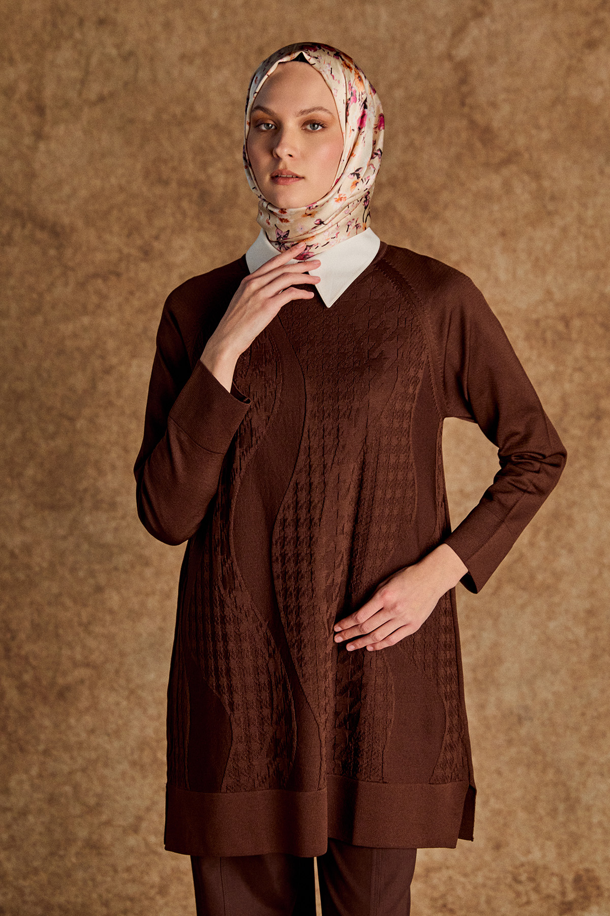 Kazayağı Desenli Reglan Kol Tunik