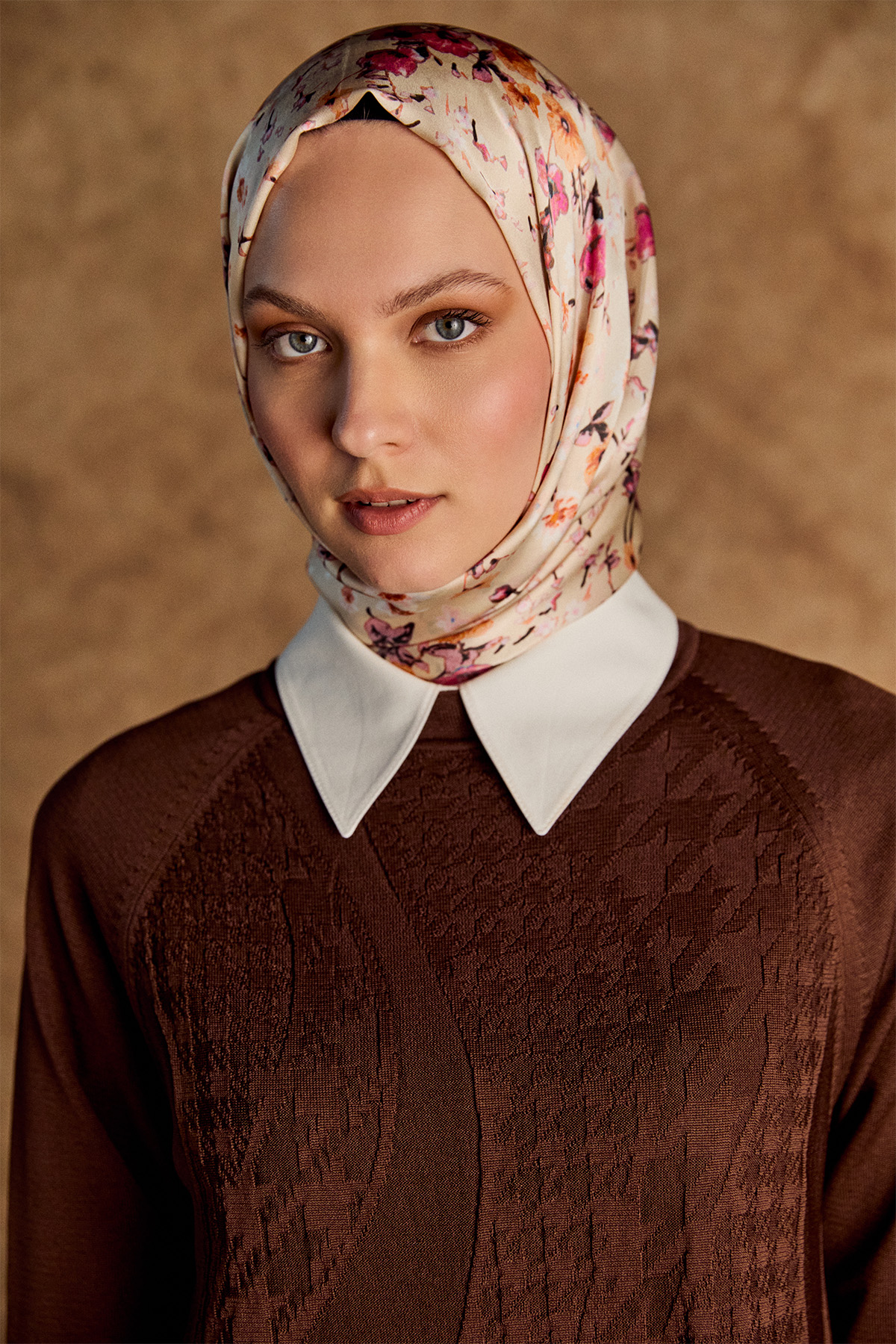 Kazayağı Desenli Reglan Kol Tunik