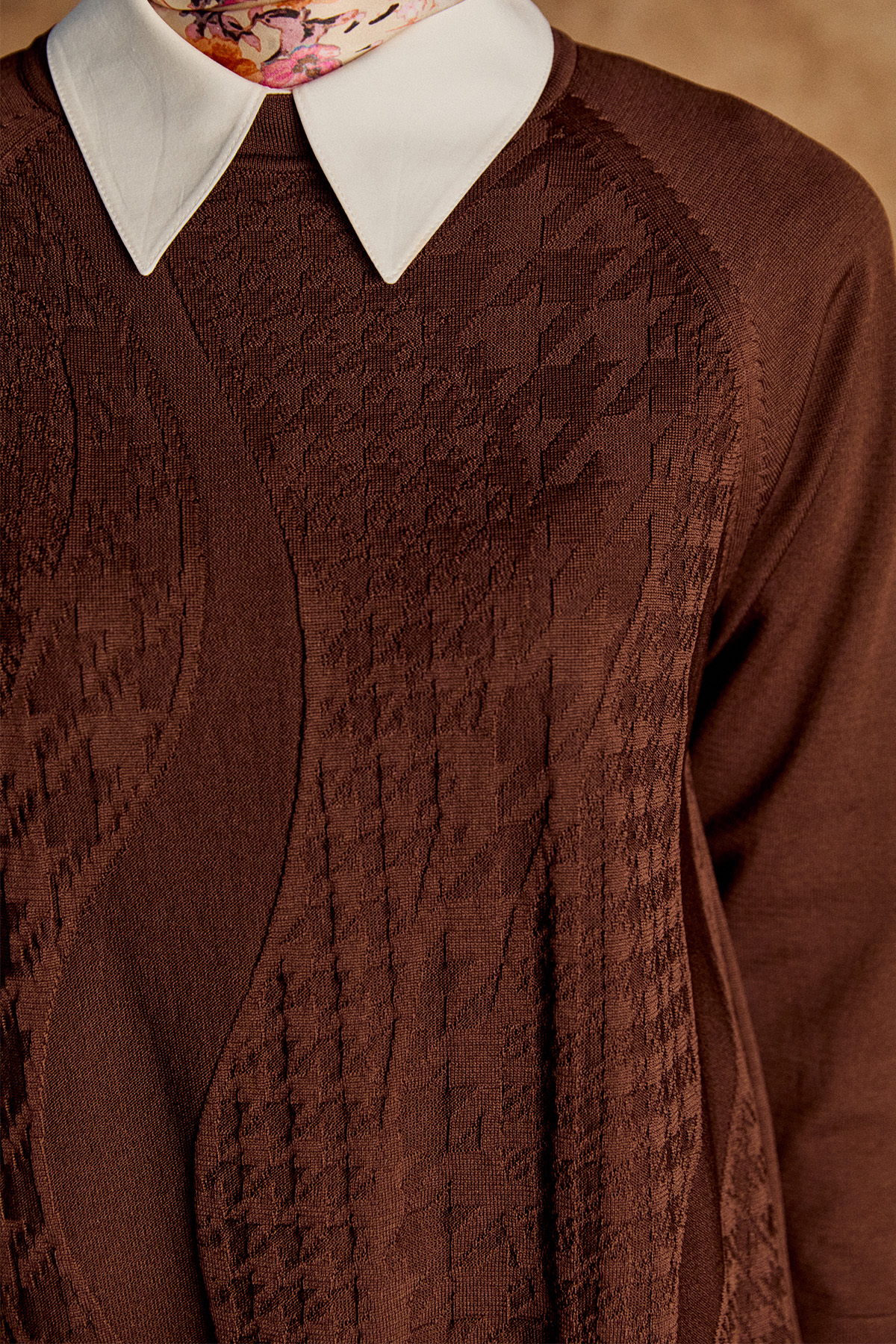 Kazayağı Desenli Reglan Kol Tunik