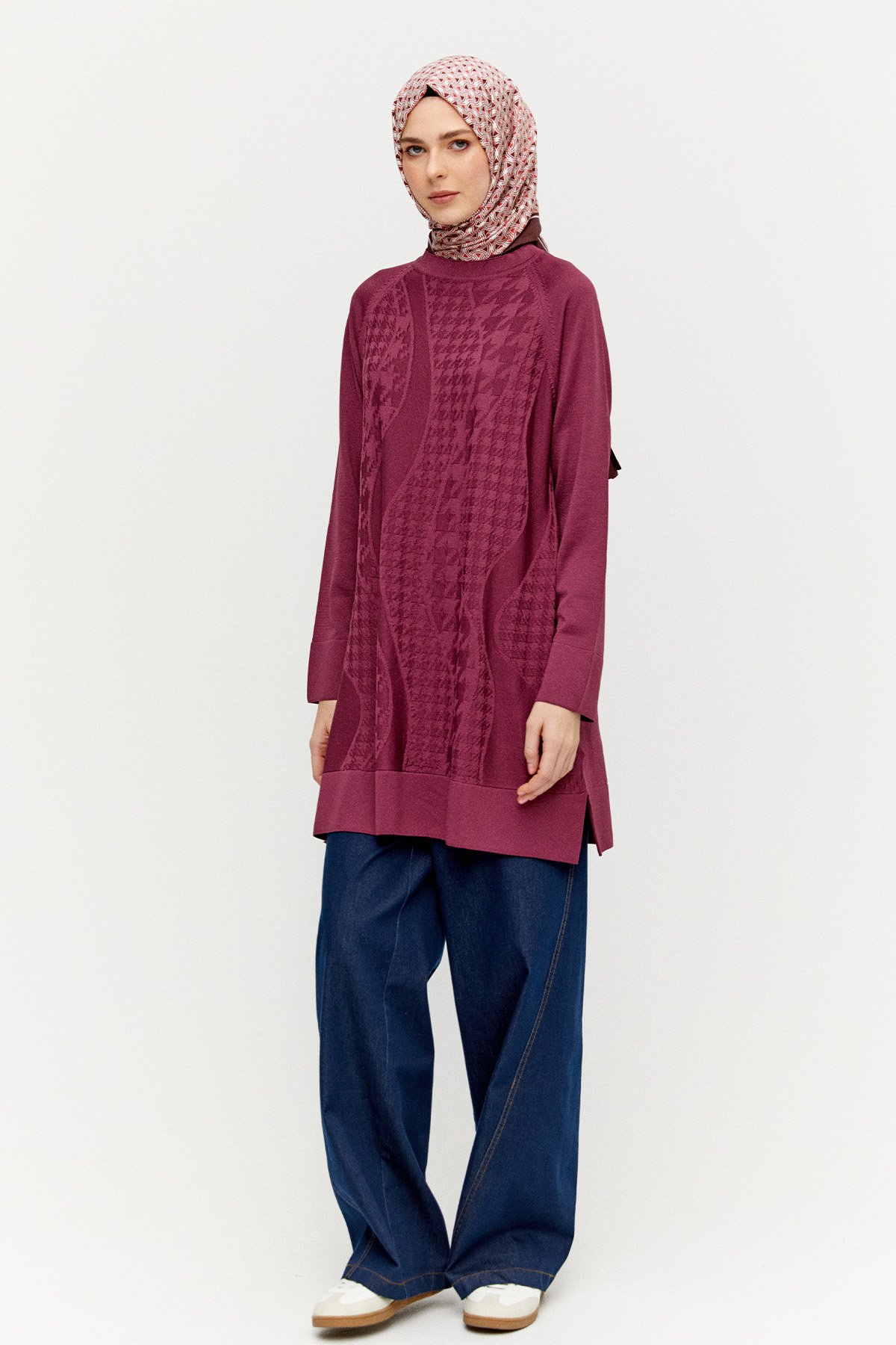 Kazayağı Desenli Reglan Kol Tunik