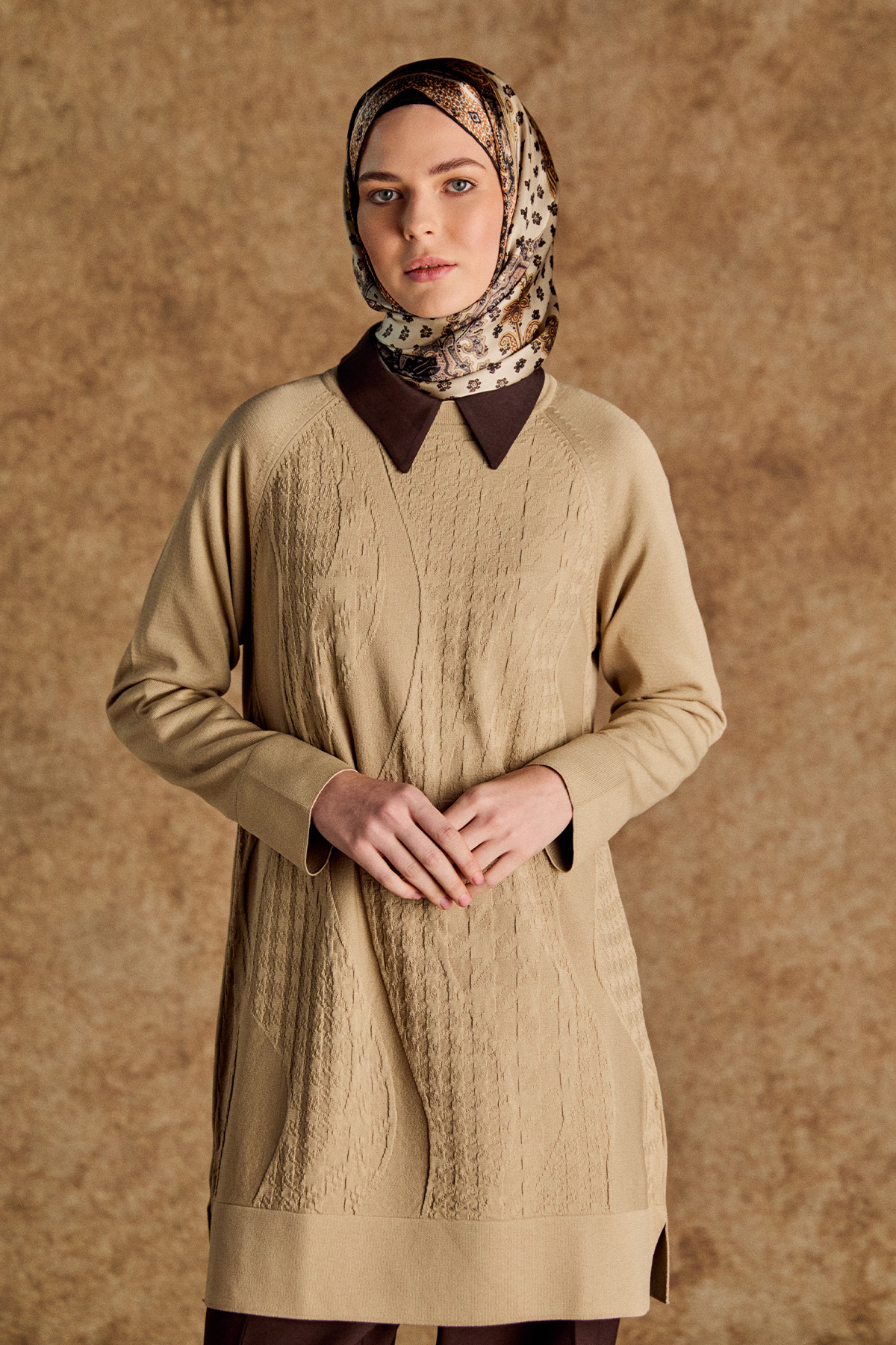 Kazayağı Desenli Reglan Kol Tunik