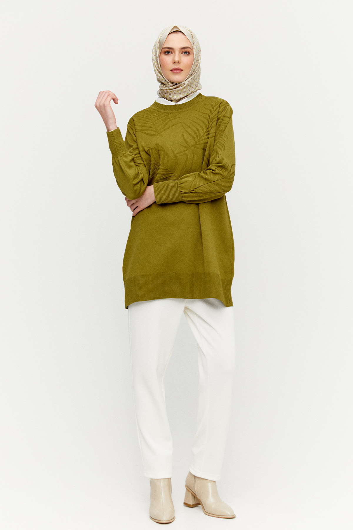 Yaprak Desenli Triko Tunik