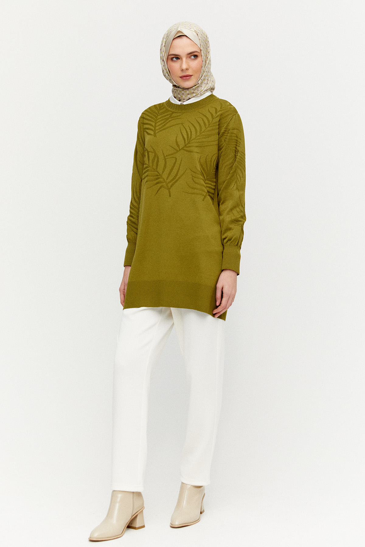 Yaprak Desenli Triko Tunik