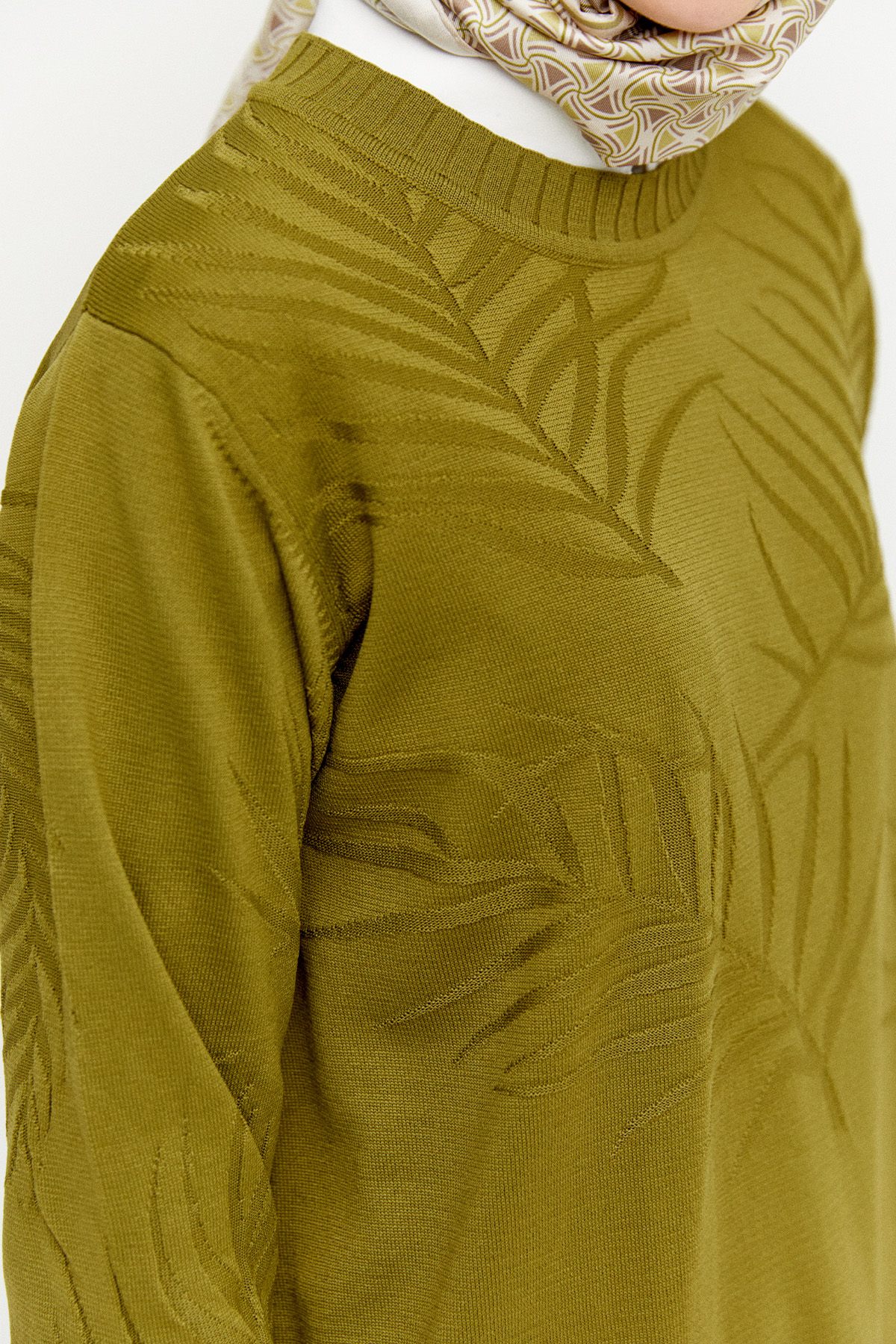 Yaprak Desenli Triko Tunik