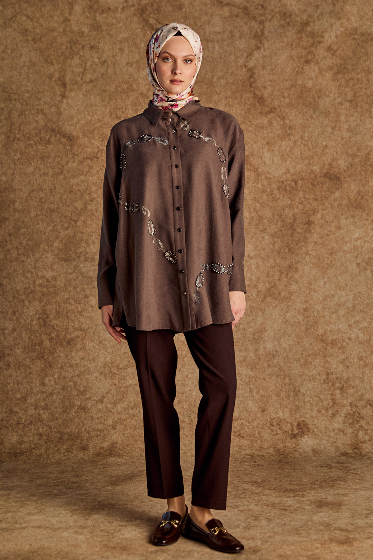 Taşlı Zincir Desenli Tunik