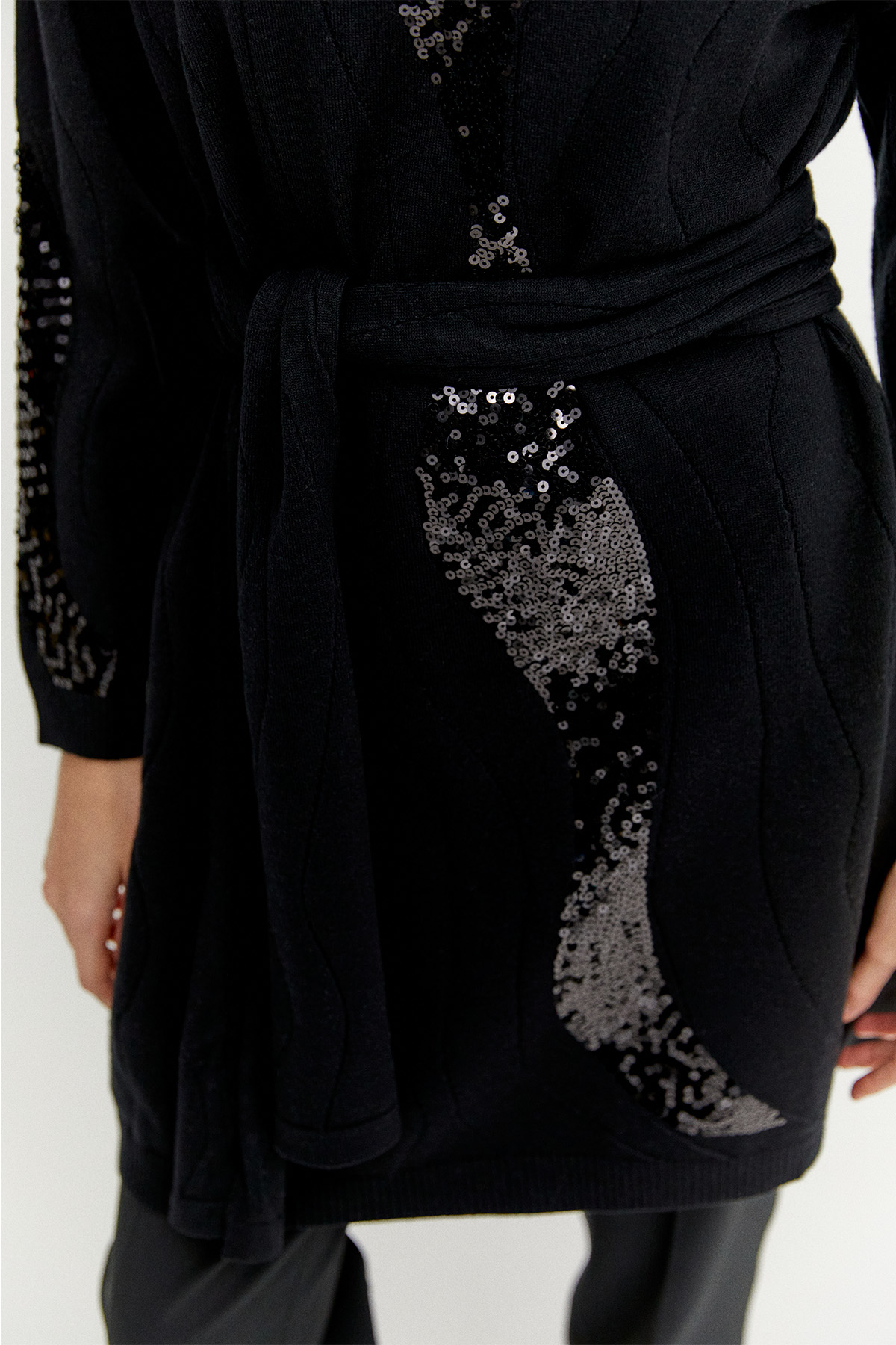 Payet Desenli Kuşaklı Triko Tunik, Tesettür Giyim