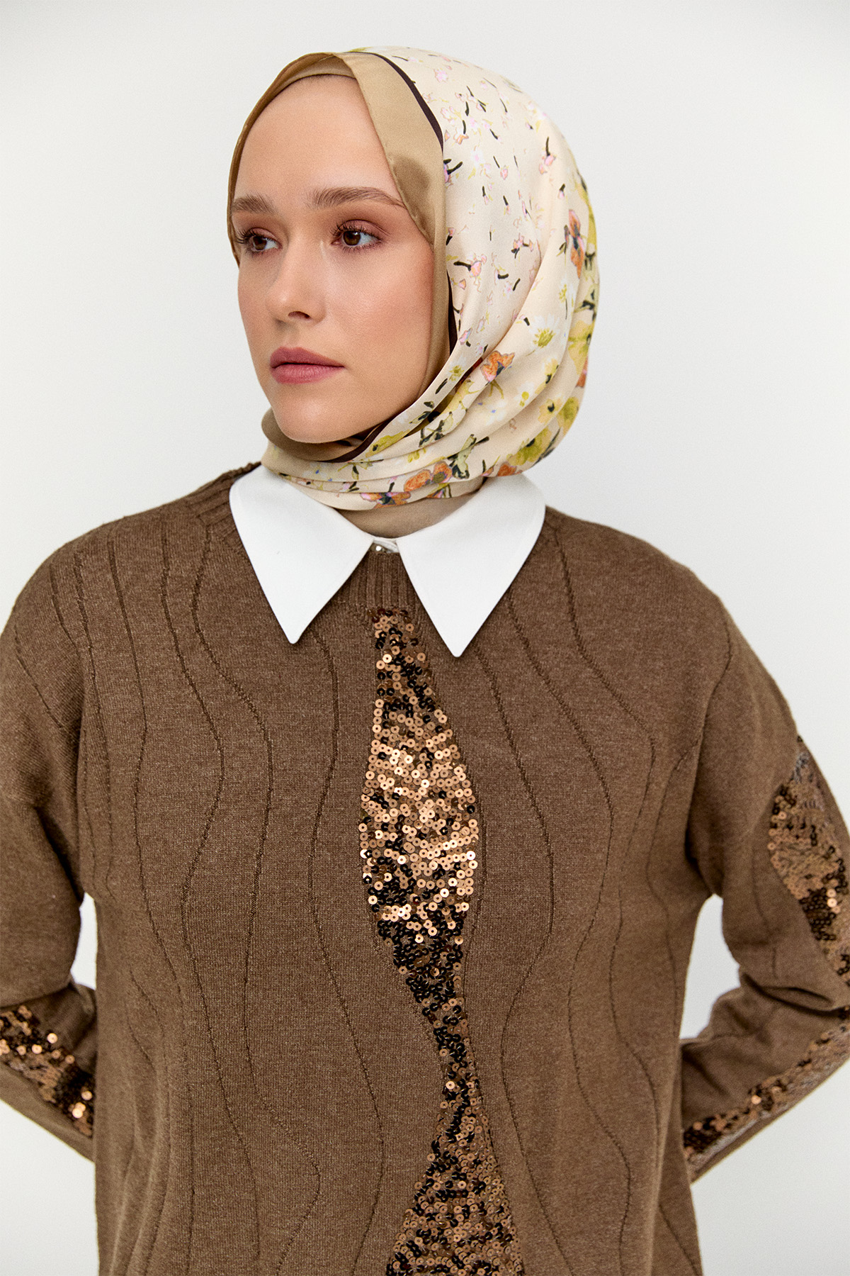 Payet Desenli Kuşaklı Triko Tunik, Tesettür Giyim