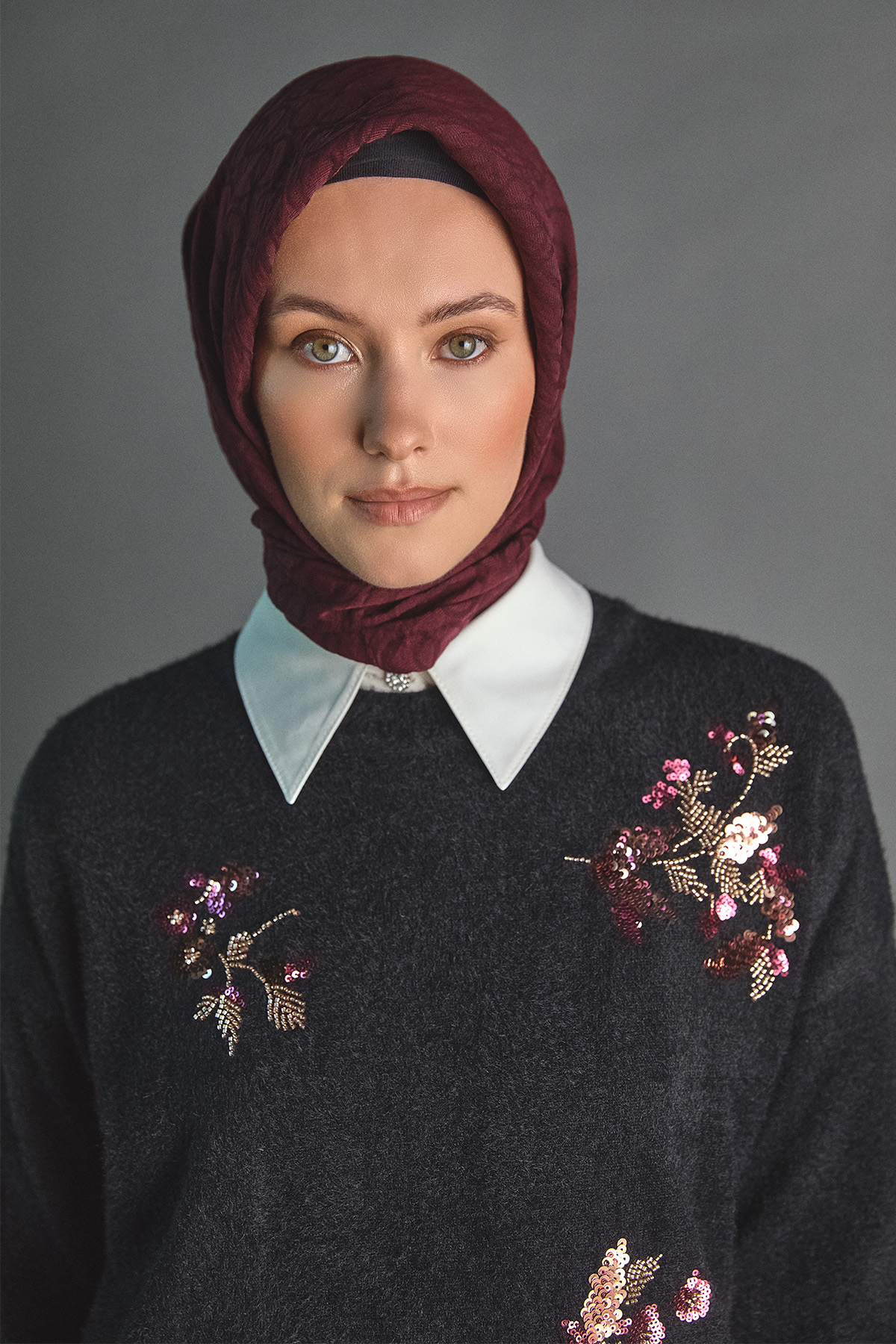 Pul payet Boncuk Çiçekli Triko Tunik