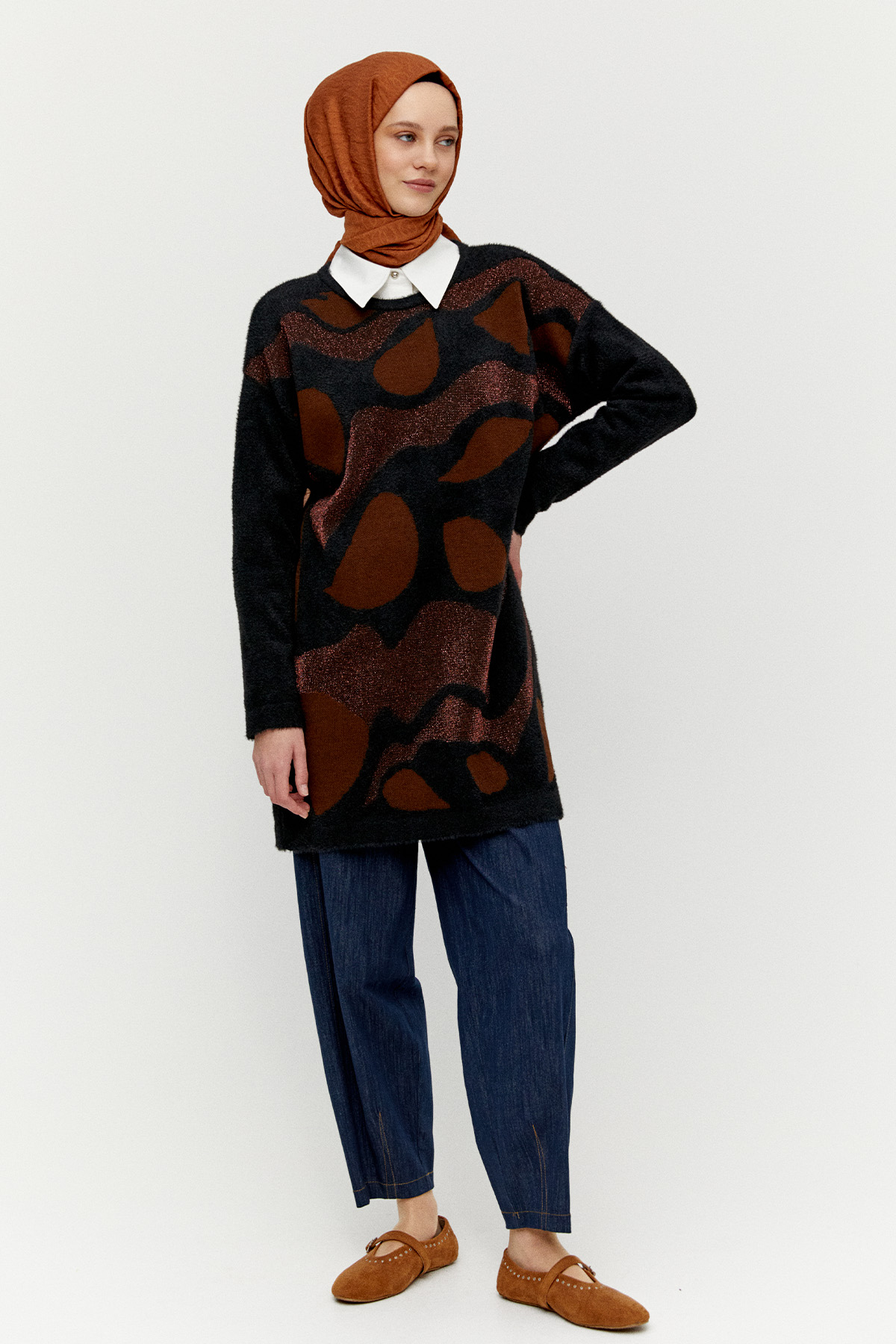 Desenli Yuvarlak Yakalı Triko Tunik