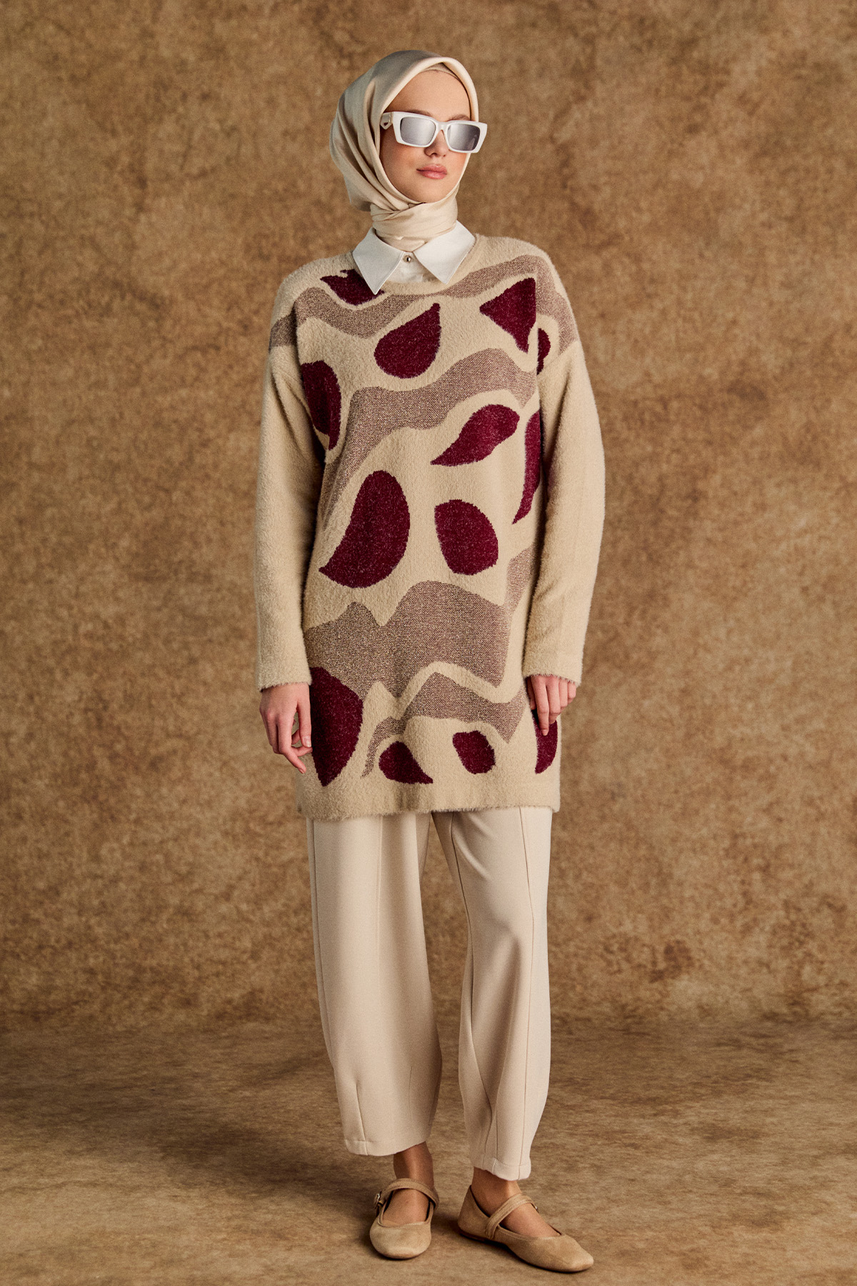 Desenli Yuvarlak Yakalı Triko Tunik