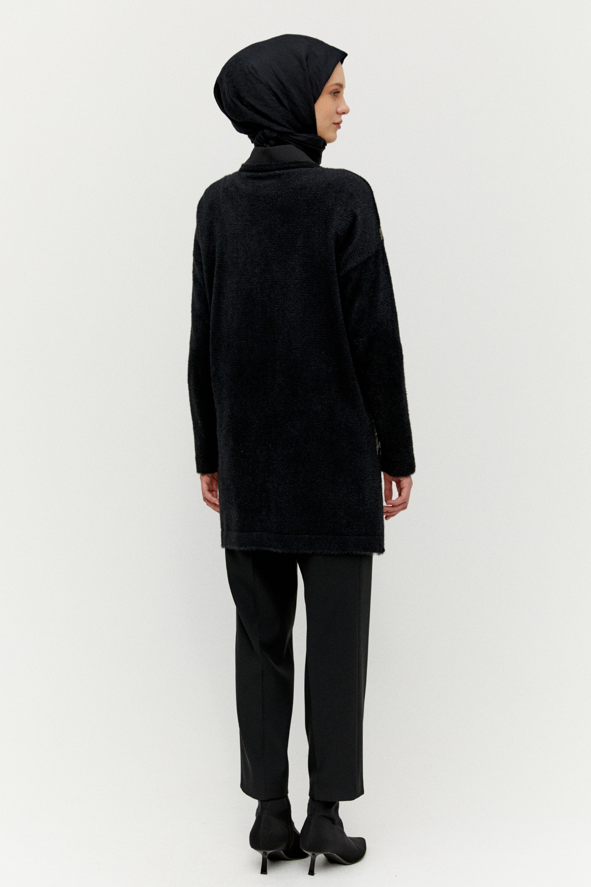 Desenli Yuvarlak Yakalı Triko Tunik