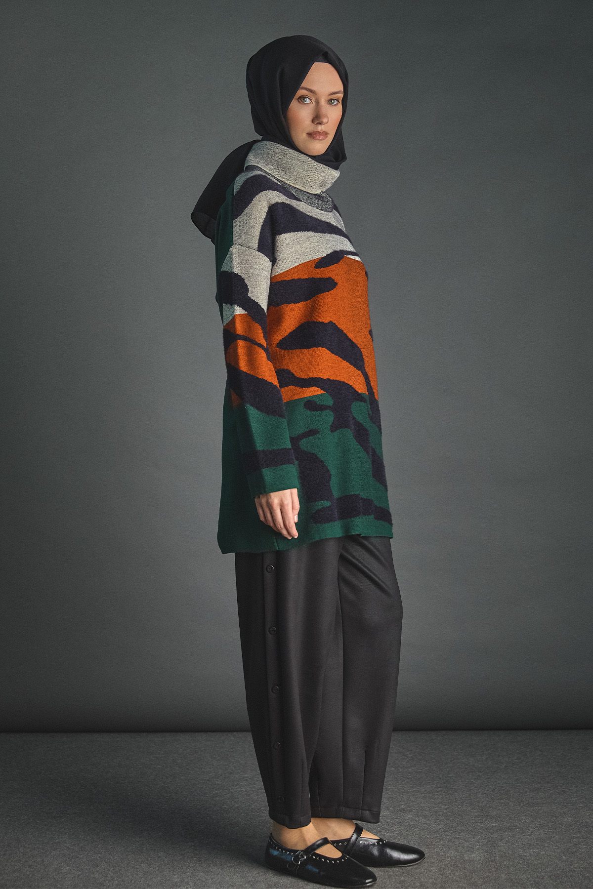 Desenli Çok Renkli Boğazlı Triko Tunik