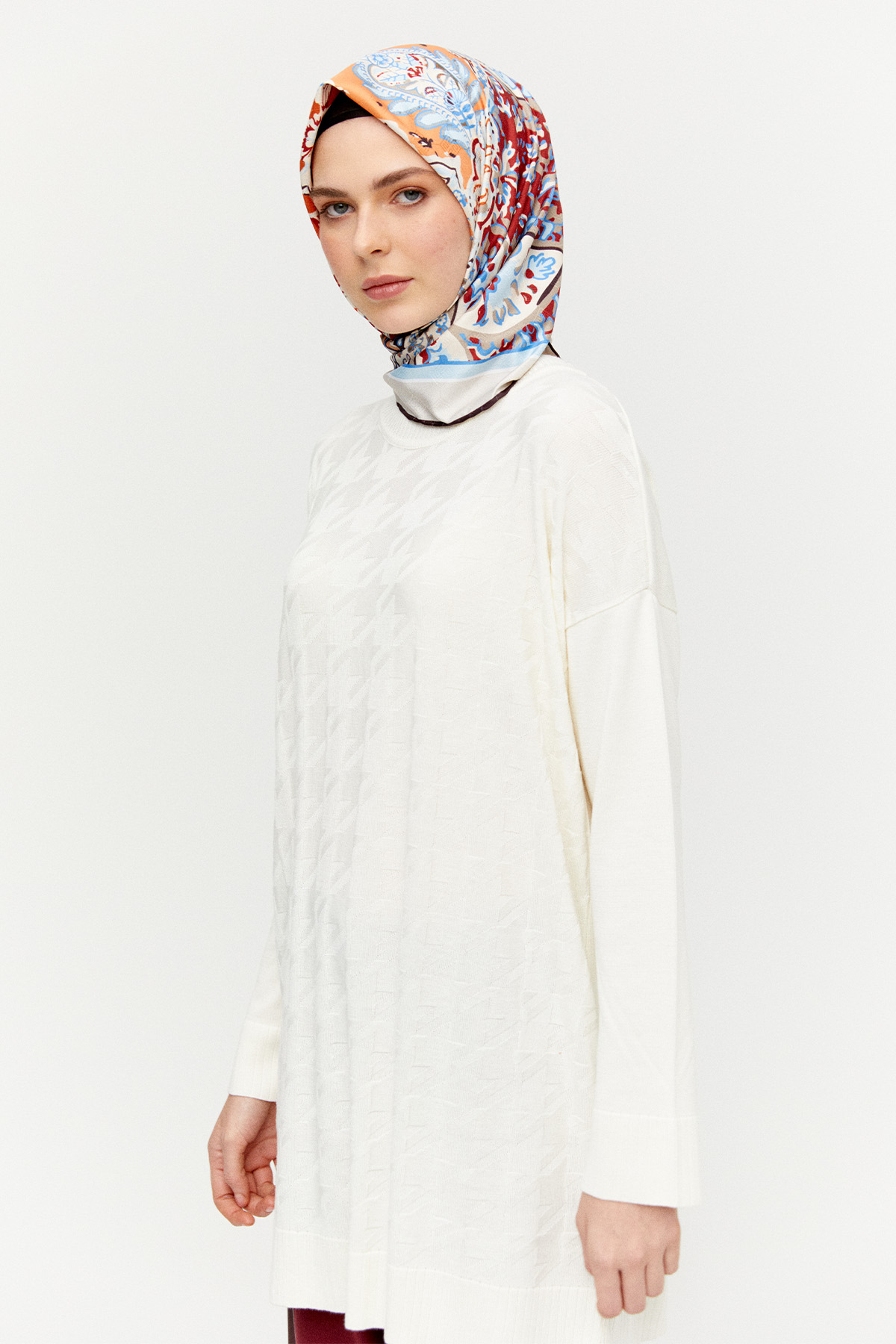 Kaz Ayağı Desenli Triko Tunik