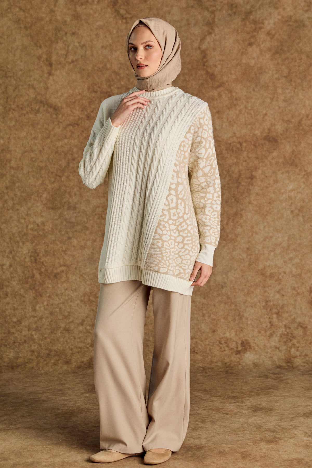 Leopar Detaylı Triko Tunik, Tesettür Giyim