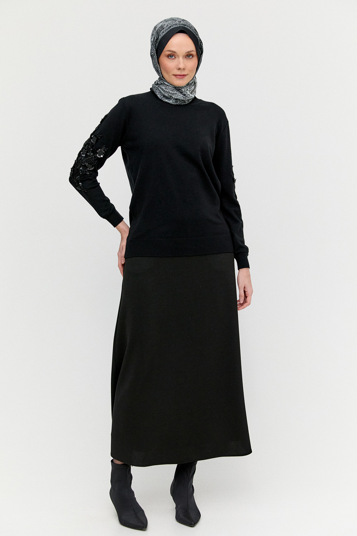 Çiçek Motifli Triko Tunik, Tesettür Giyim