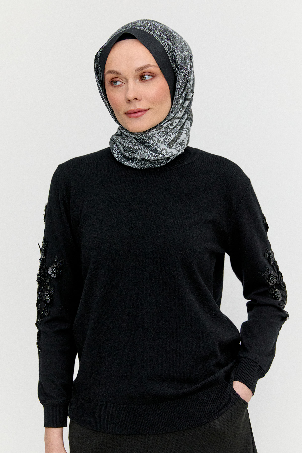 Çiçek Motifli Triko Tunik, Tesettür Giyim