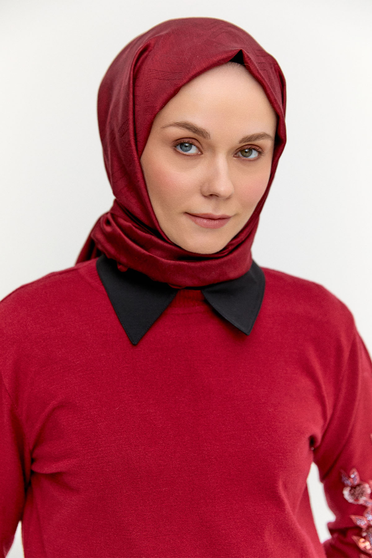 Çiçek Motifli Triko Tunik, Tesettür Giyim