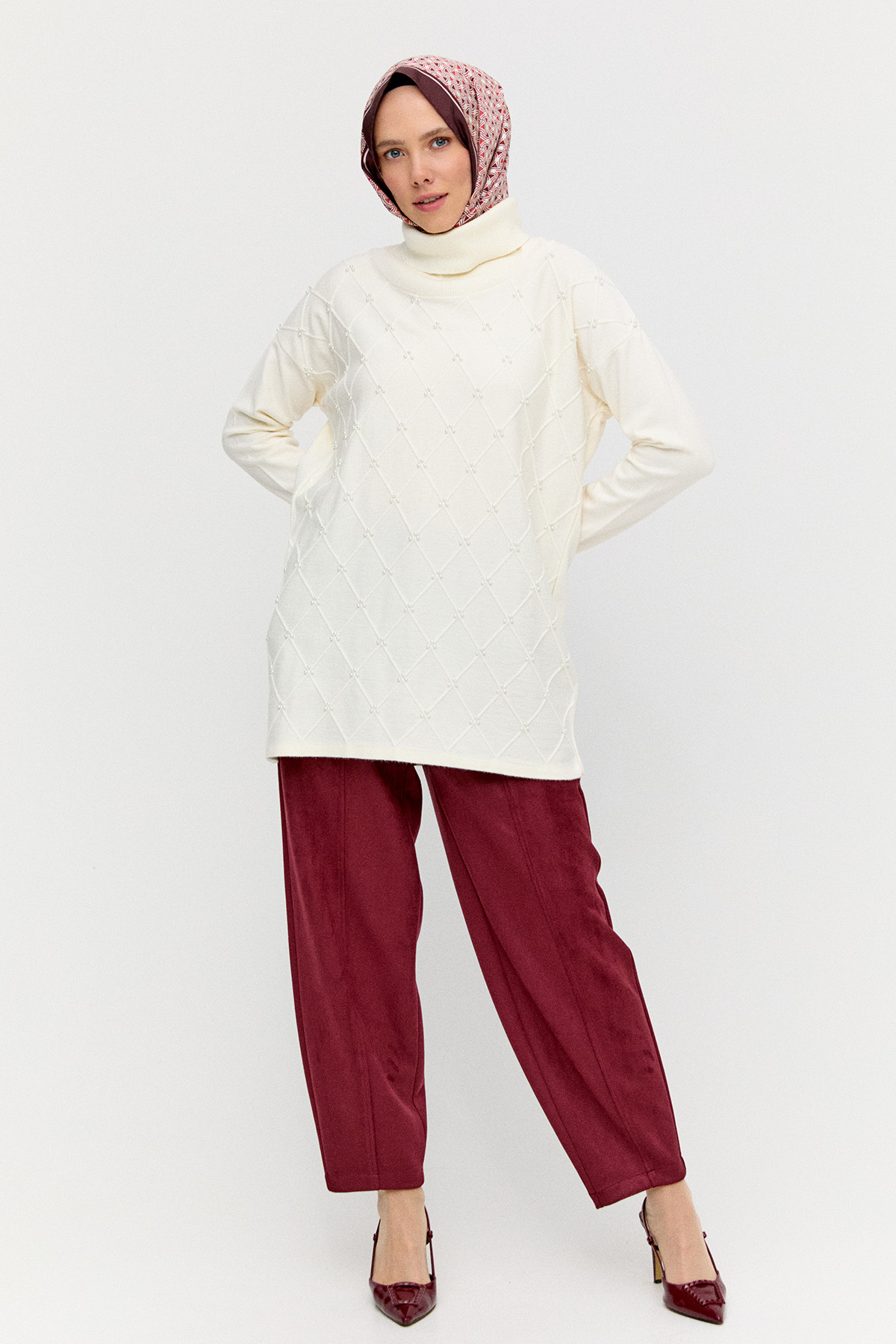 İnci Detaylı Boğazlı Triko Tunik, Tesettür Giyim