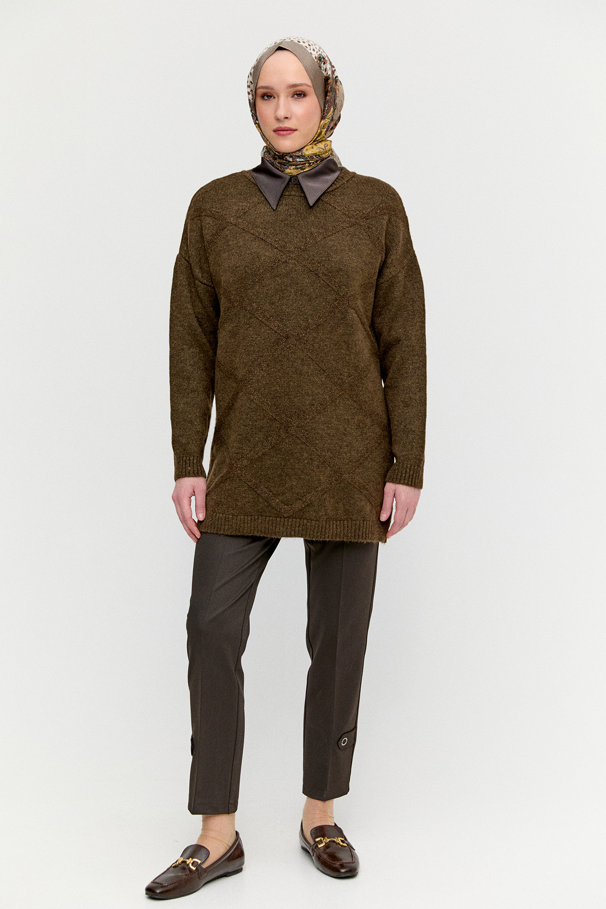 Sim Detaylı Baklava Desenli Triko Tunik, Tesettür Giyim