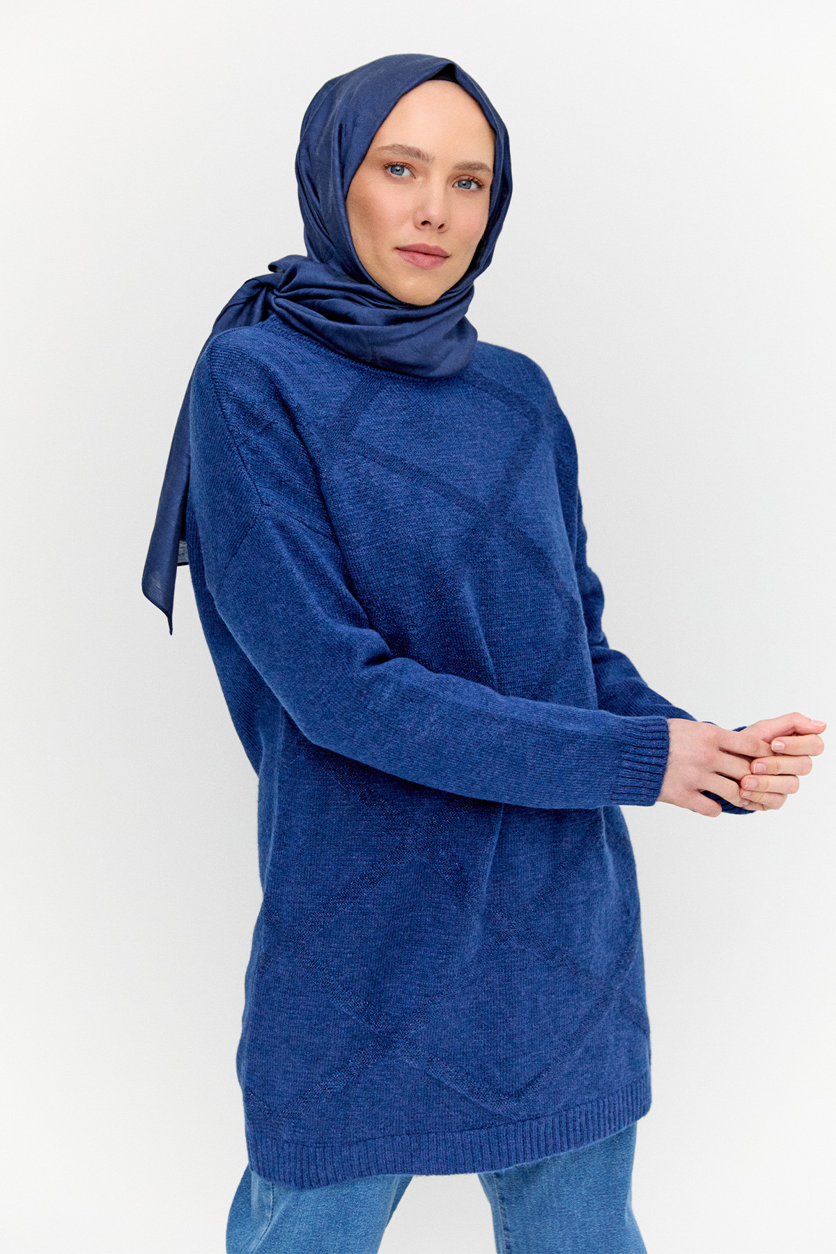 Sim Detaylı Baklava Desenli Triko Tunik, Tesettür Giyim