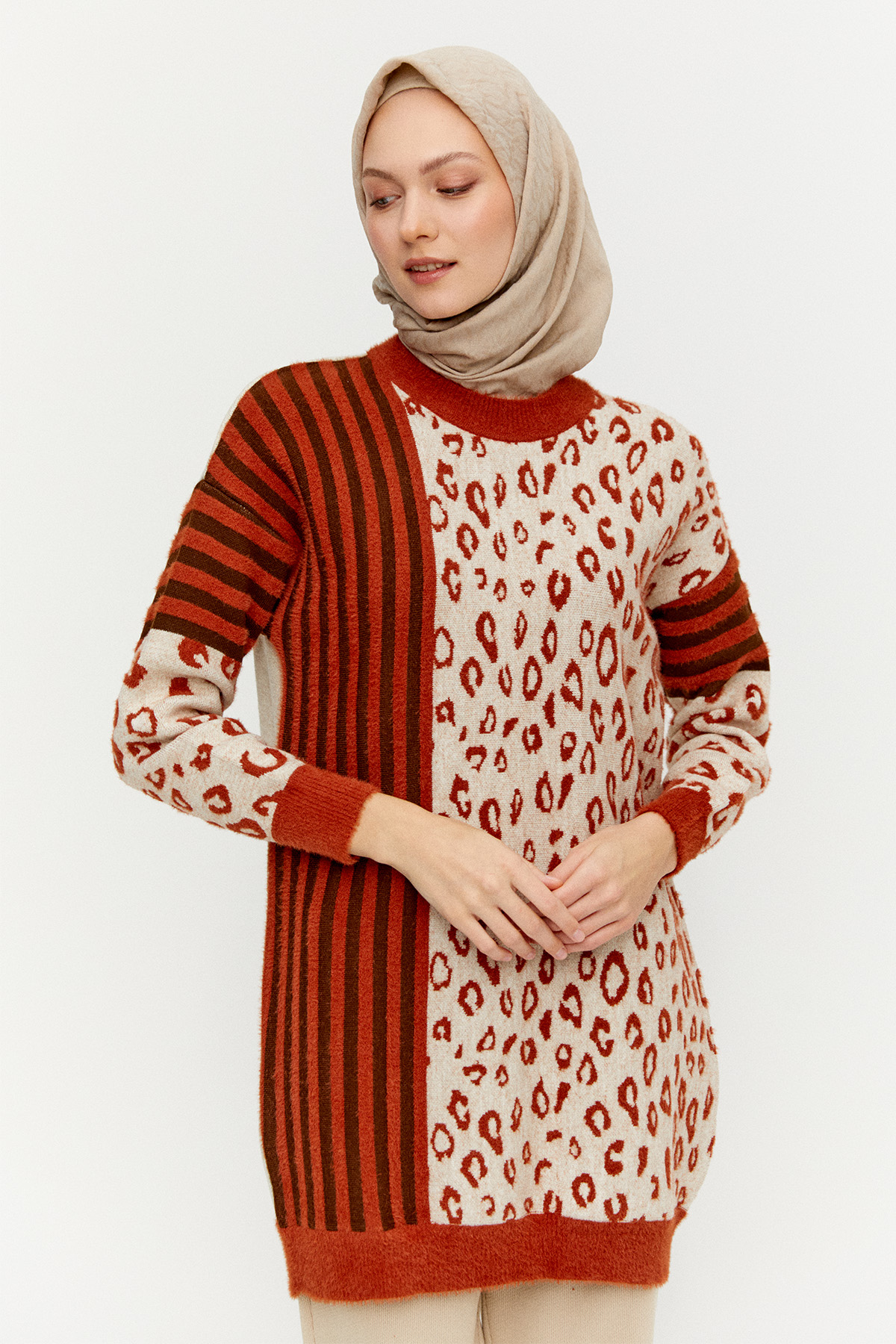 Çizgili Leopar Desenli Triko Tunik