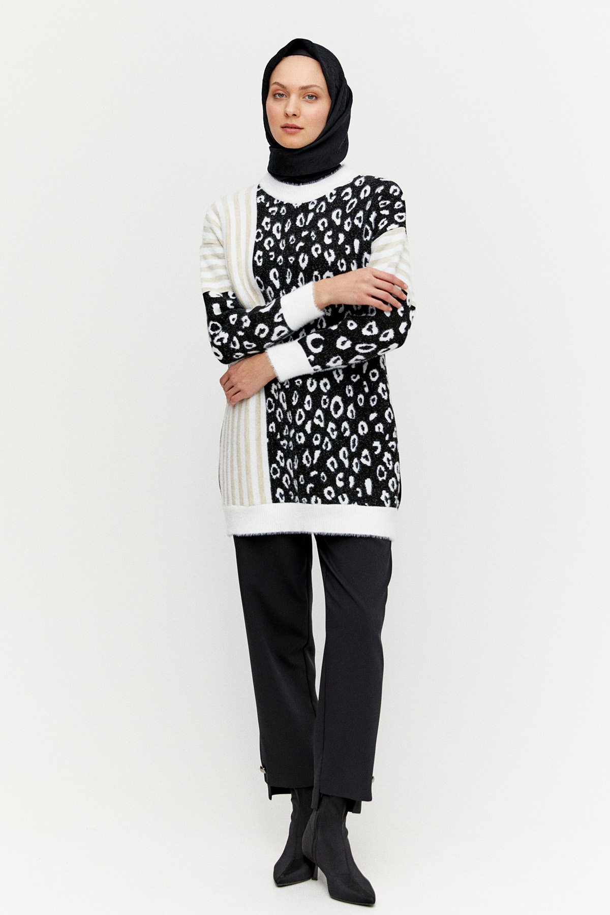 Çizgili Leopar Desenli Triko Tunik