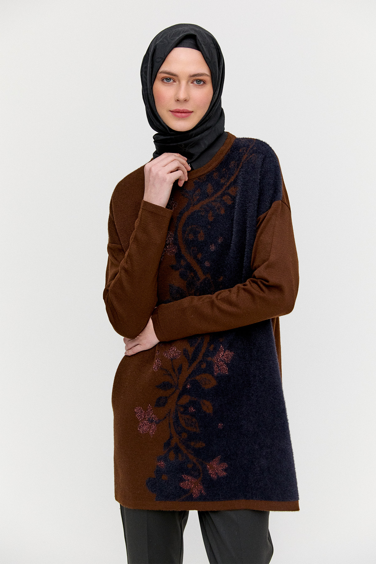 Simli Çiçek Motifli Triko Tunik, Tesettür Giyim