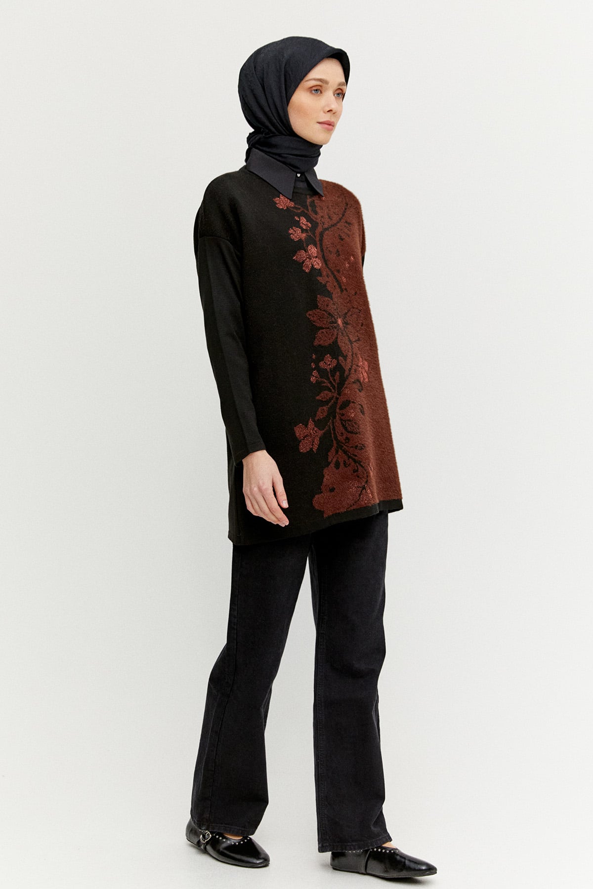 Sim Detaylı Çiçek Motifli Triko Tunik, Tesettür Giyim