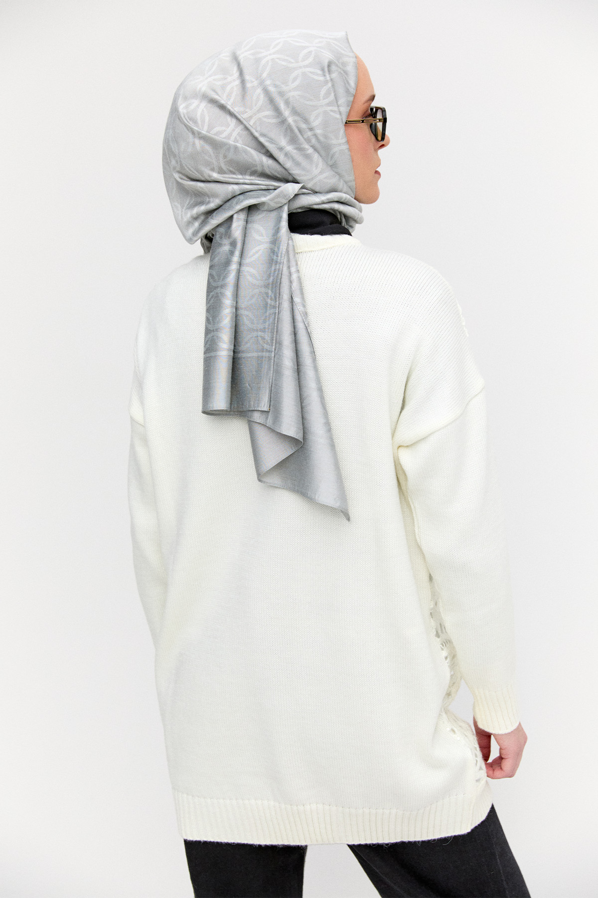 Çiçek Motifli Triko Tunik, Tesettür Giyim