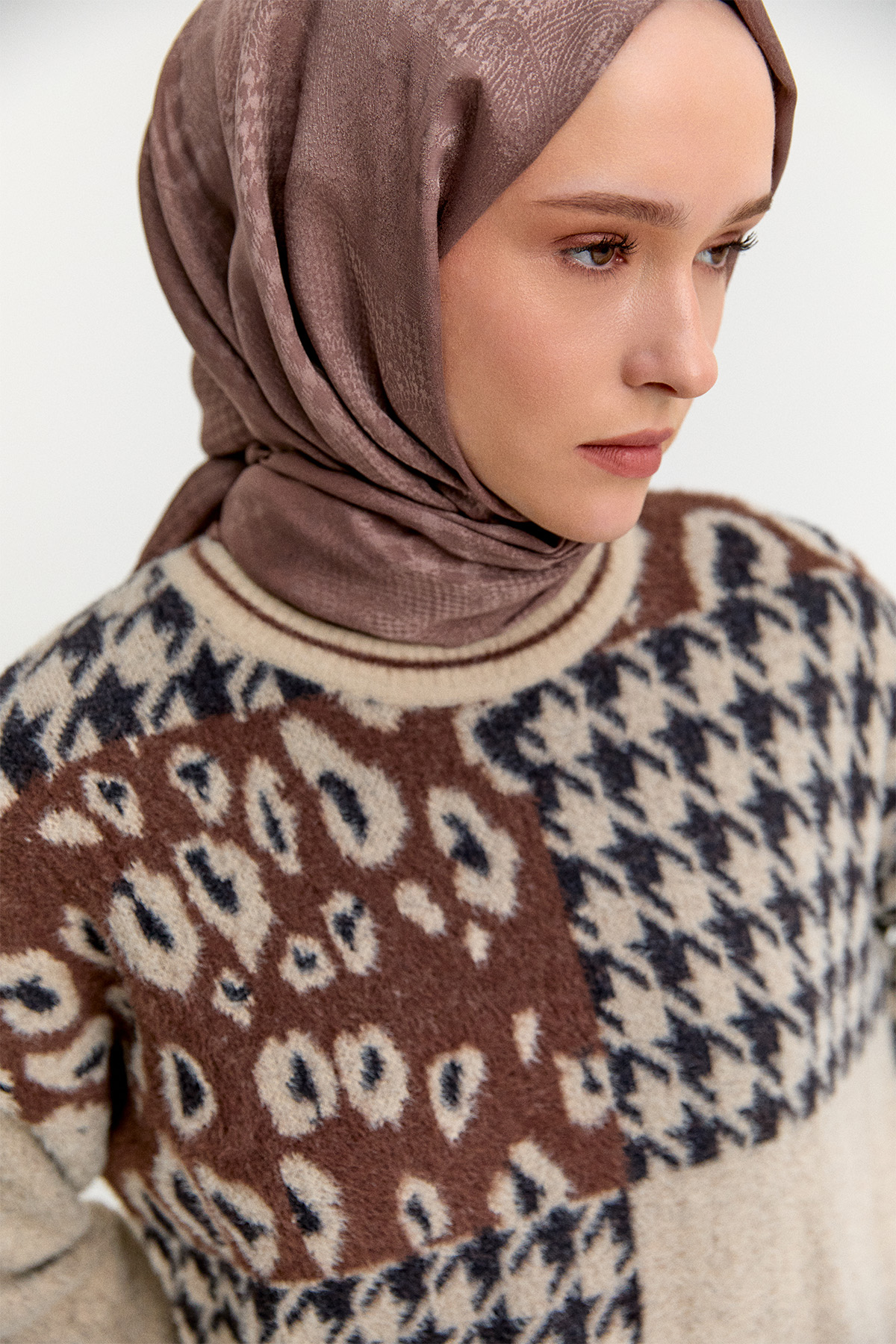 Desenli Yuvarlak Yaka Triko Tunik, Tesettür Giyim