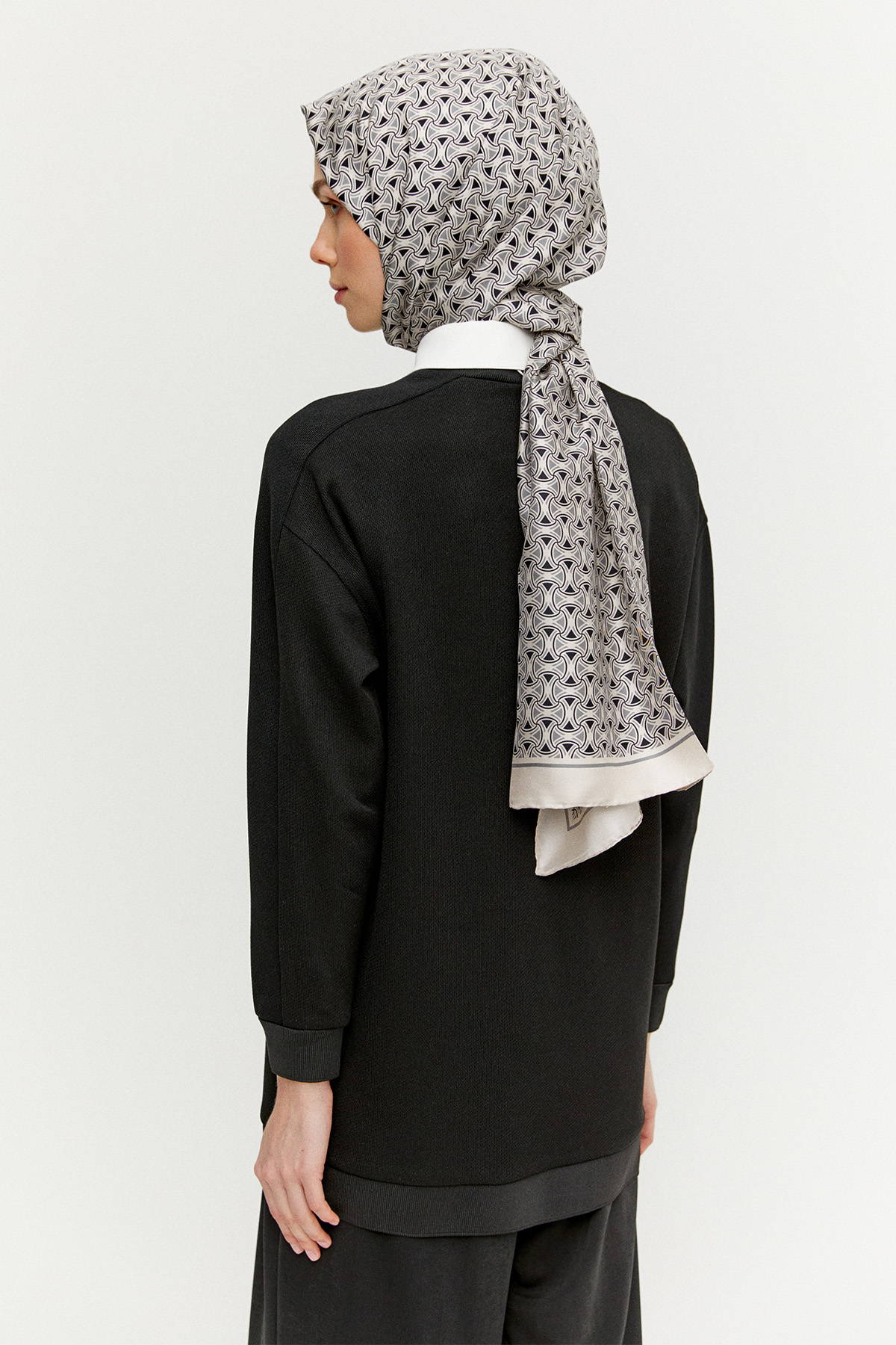 Suni Derili Asimetrik Örme Tunik, Tesettür Giyim